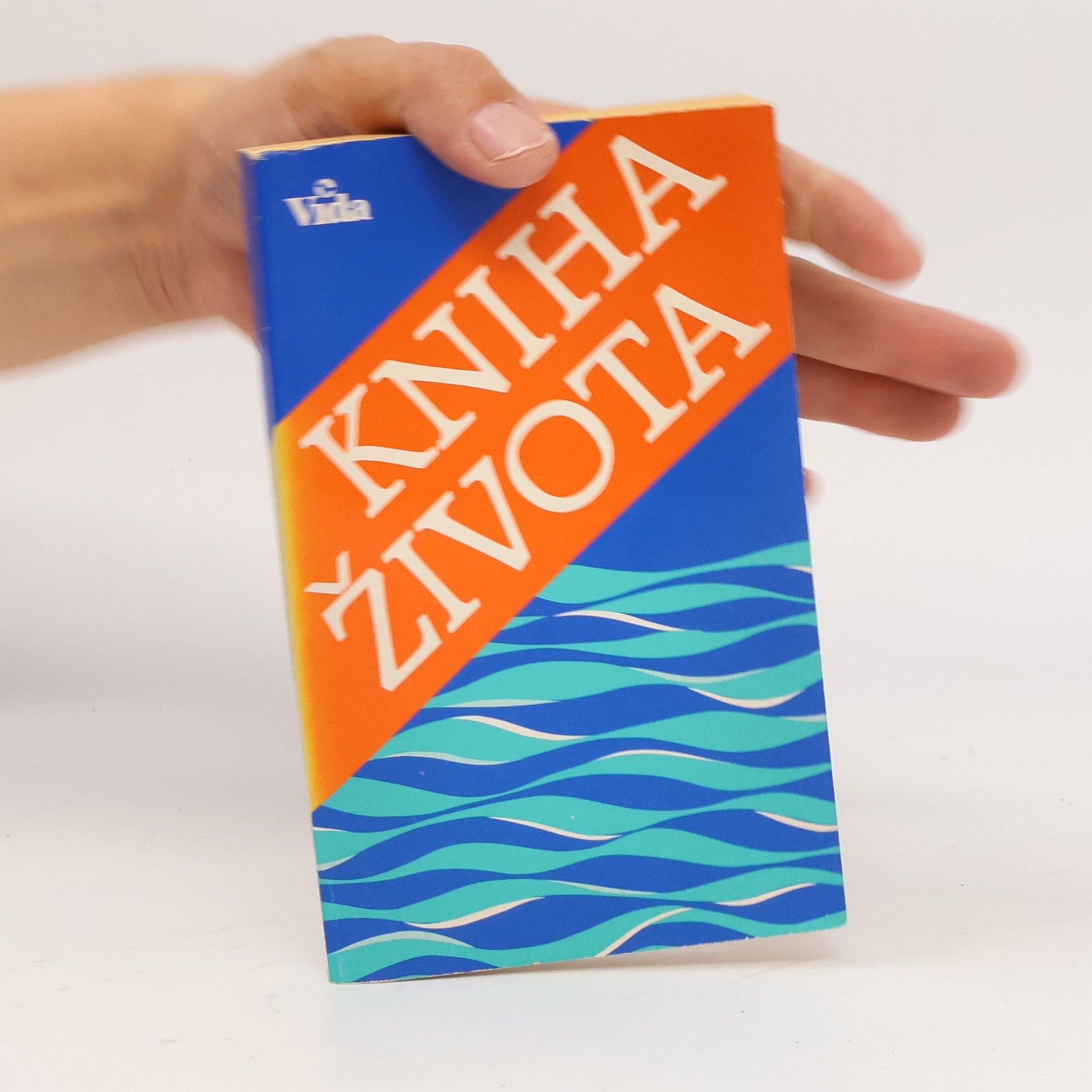 Autores varios Kniha života