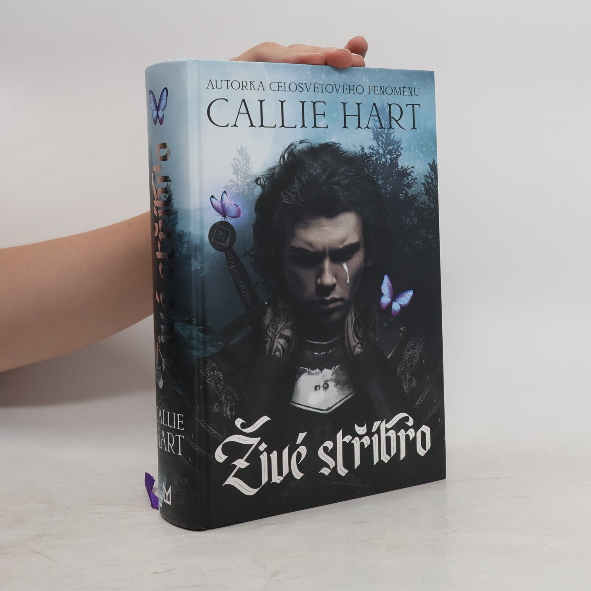 Callie Hart Živé stříbro