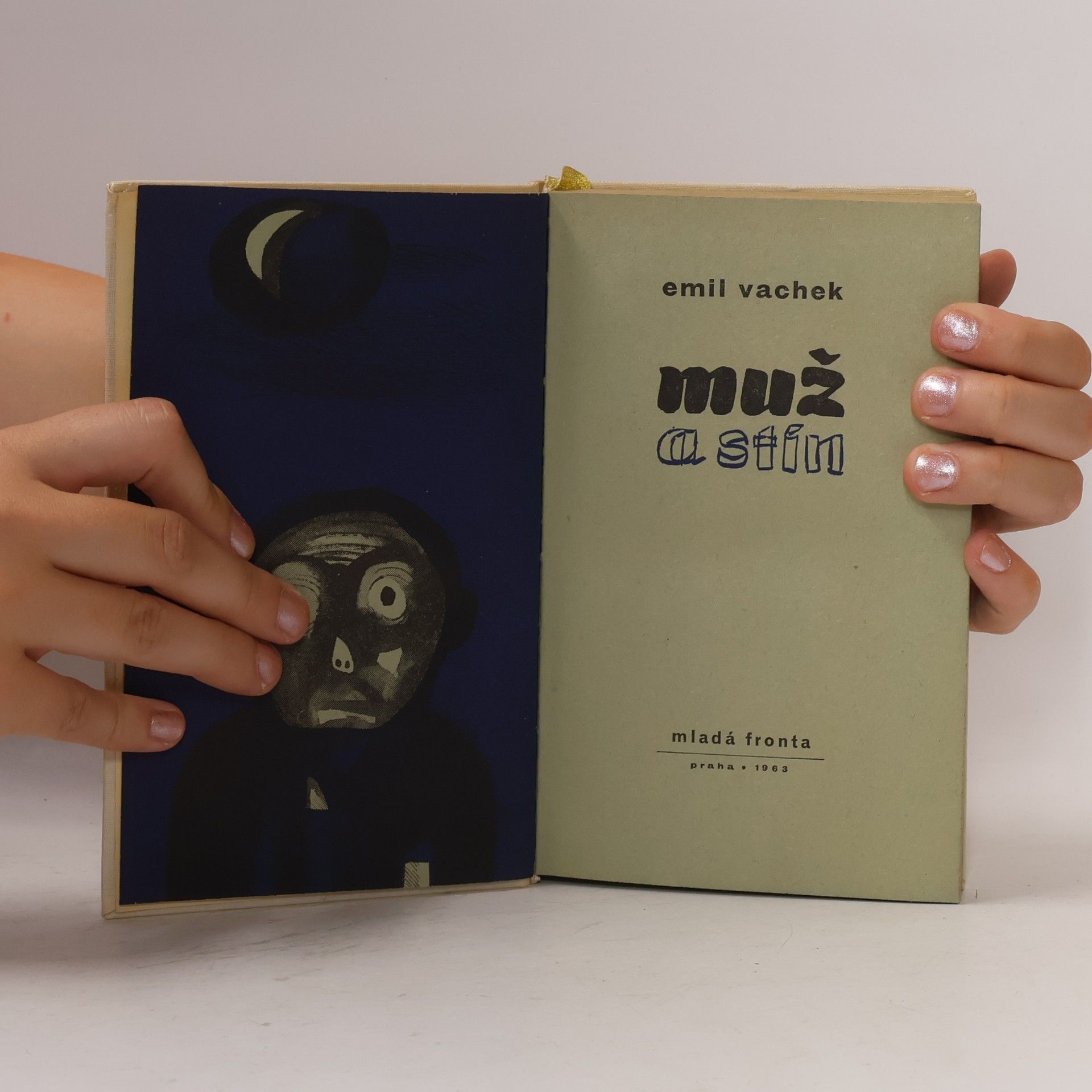 Emil Vachek Muž a stín