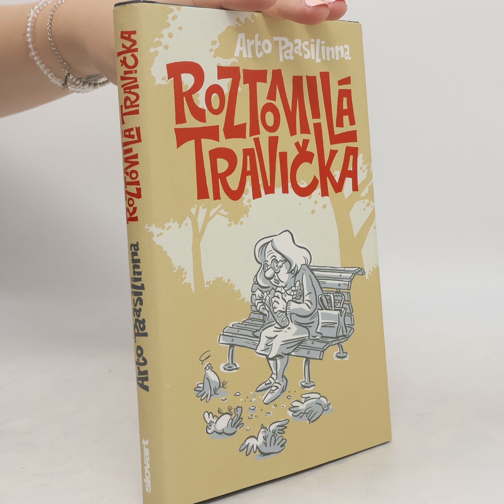 Arto Paasilinna Roztomilá travička