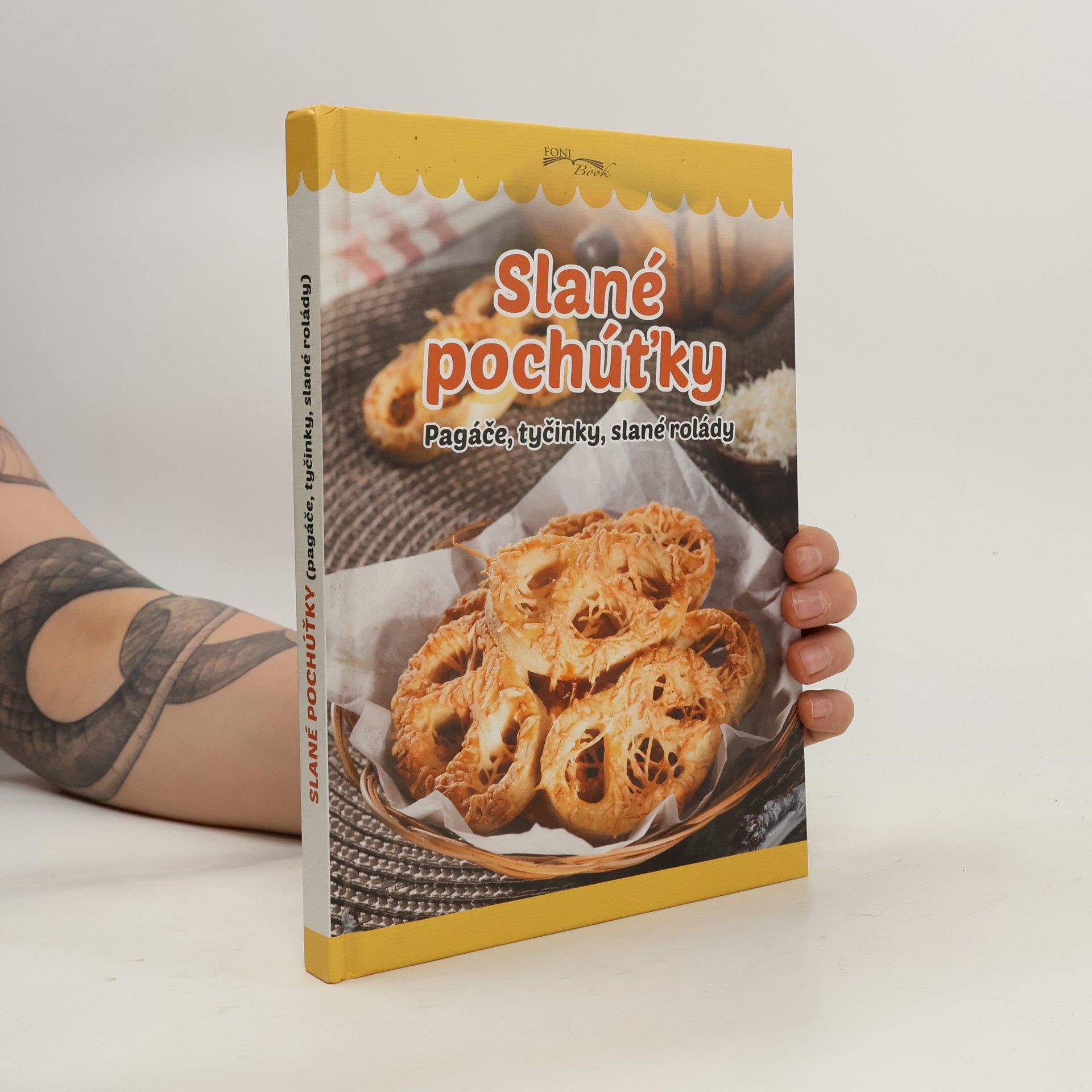 Zoltán Liptai Slané pochúťky - Pagáče, tyčinky, slané rolády