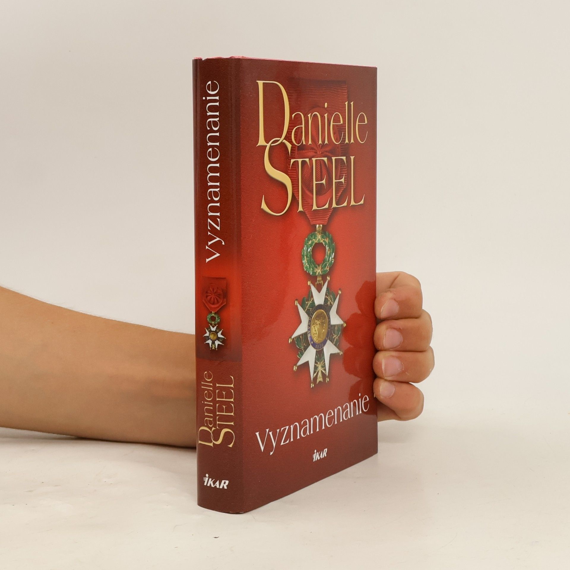 Danielle Steel Vyznamenanie