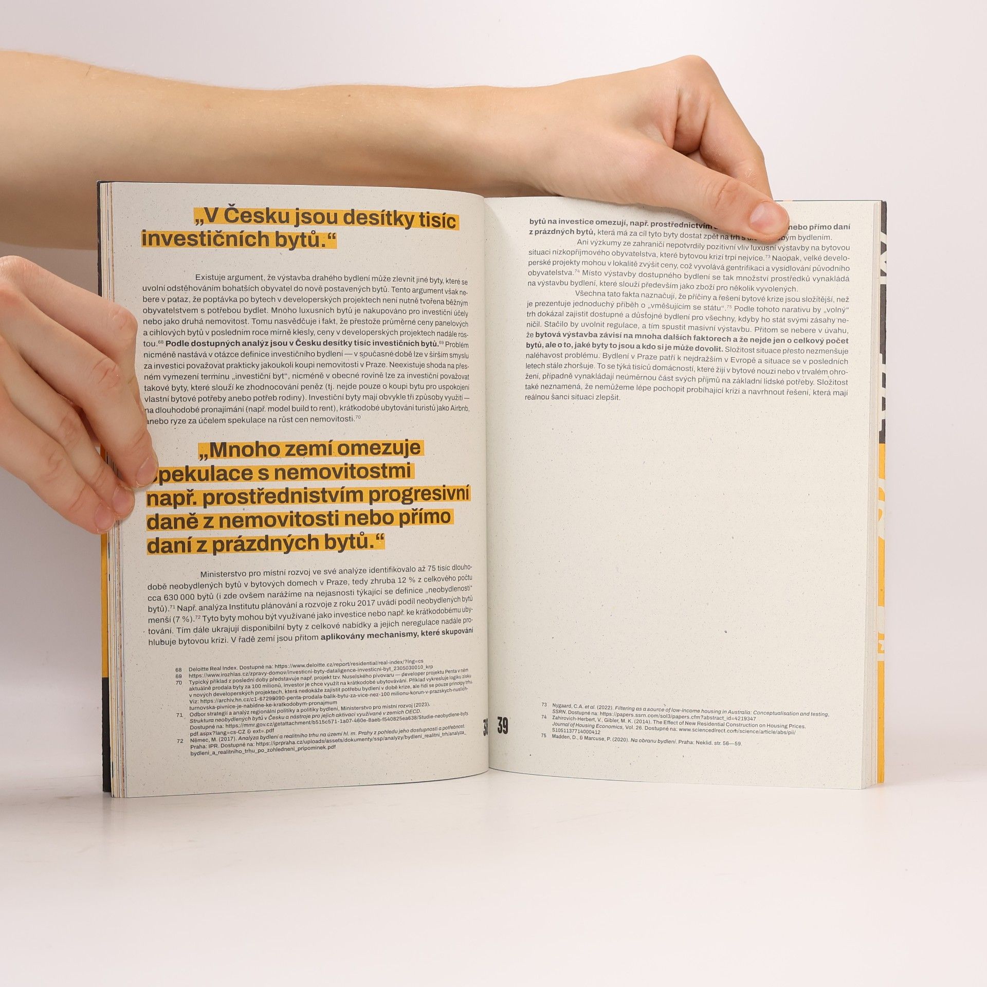 Autores varios Pražská bytová krize: perspektivy a souvislosti