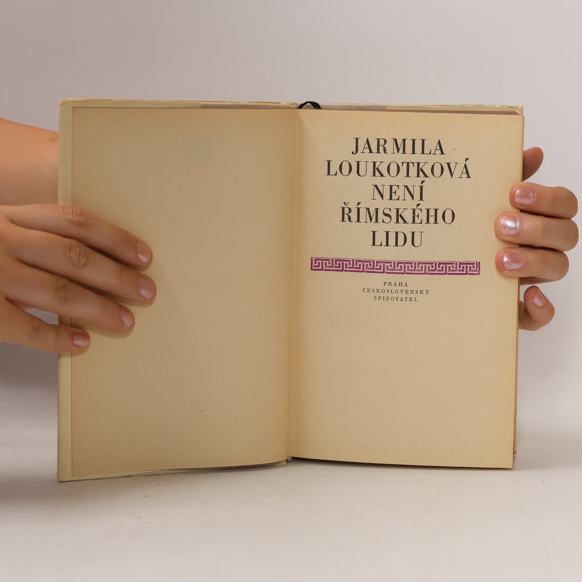 Jarmila Loukotková Není římského lidu