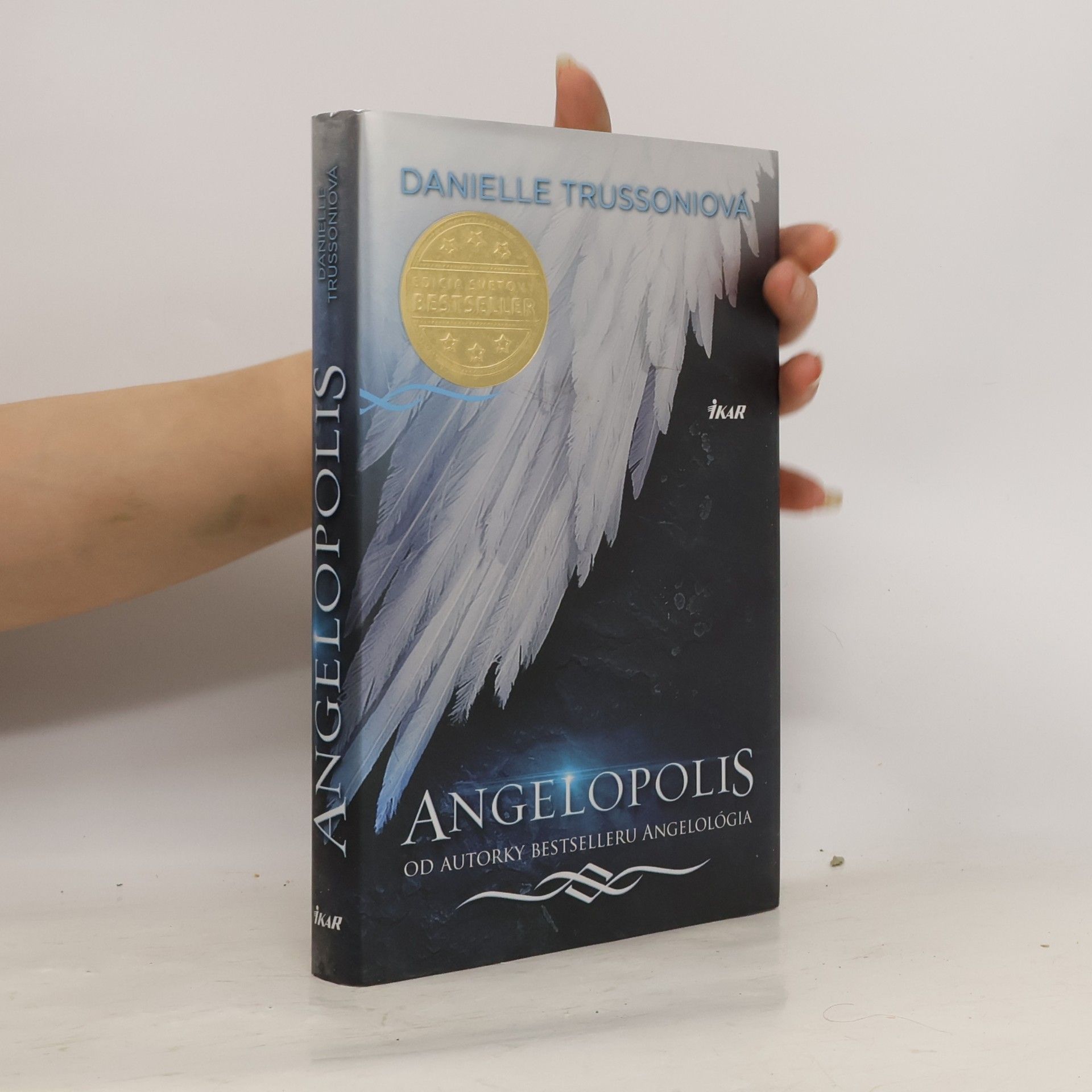 Danielle Trussoni Angelopolis