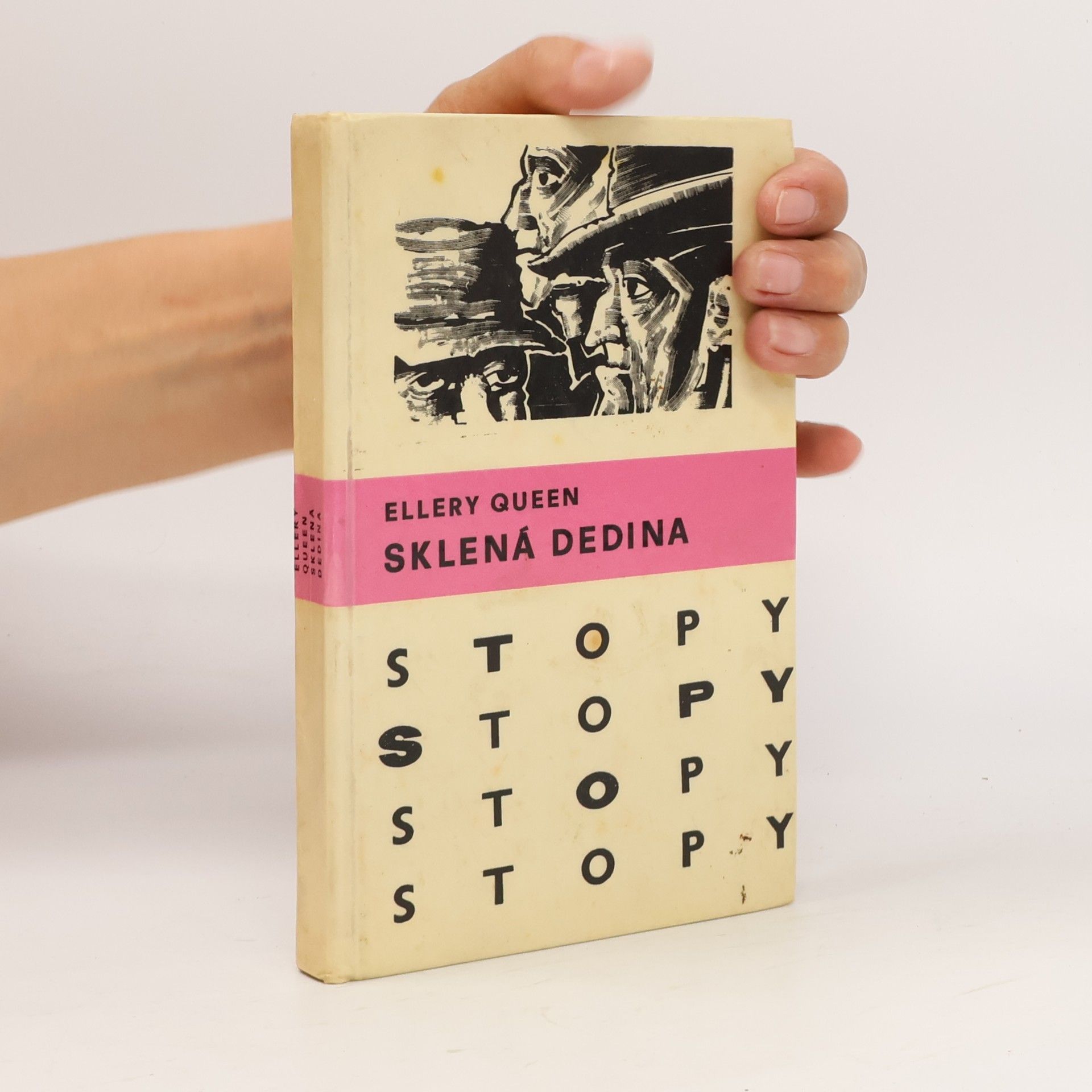 Ellery Queen Sklená dedina
