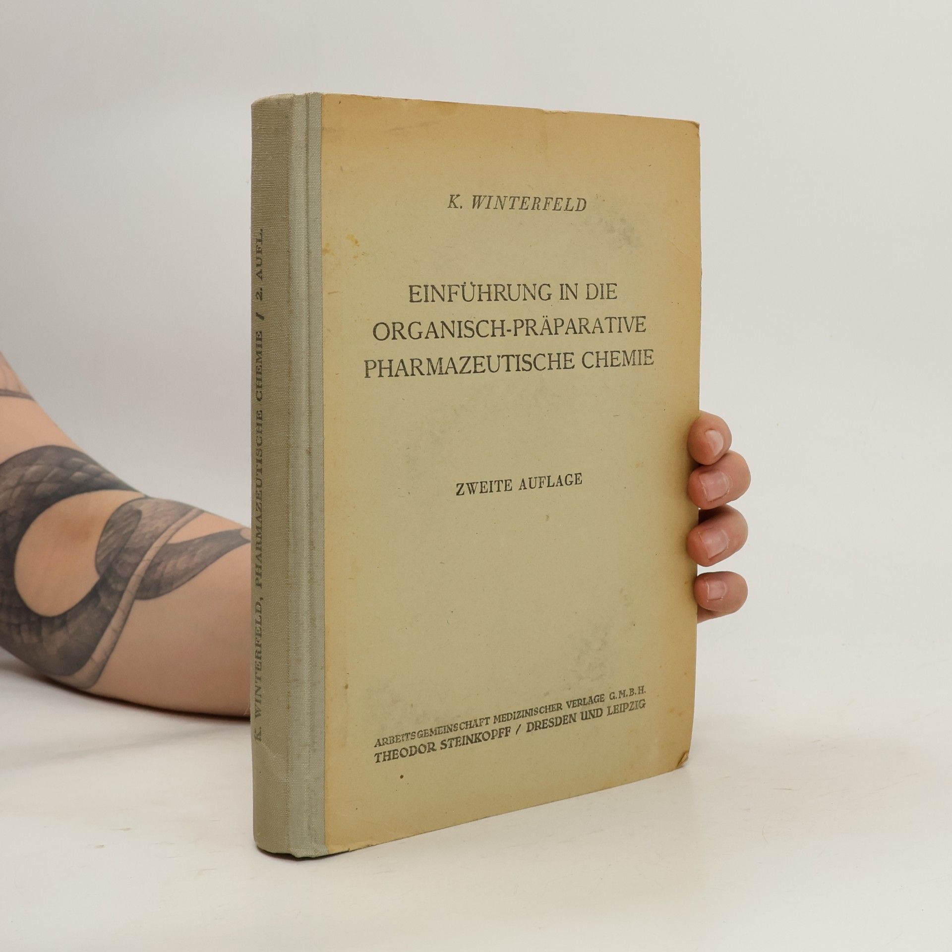 K. Winterfeld Einführung in die organisch-präparative pharmazeutische Chemie