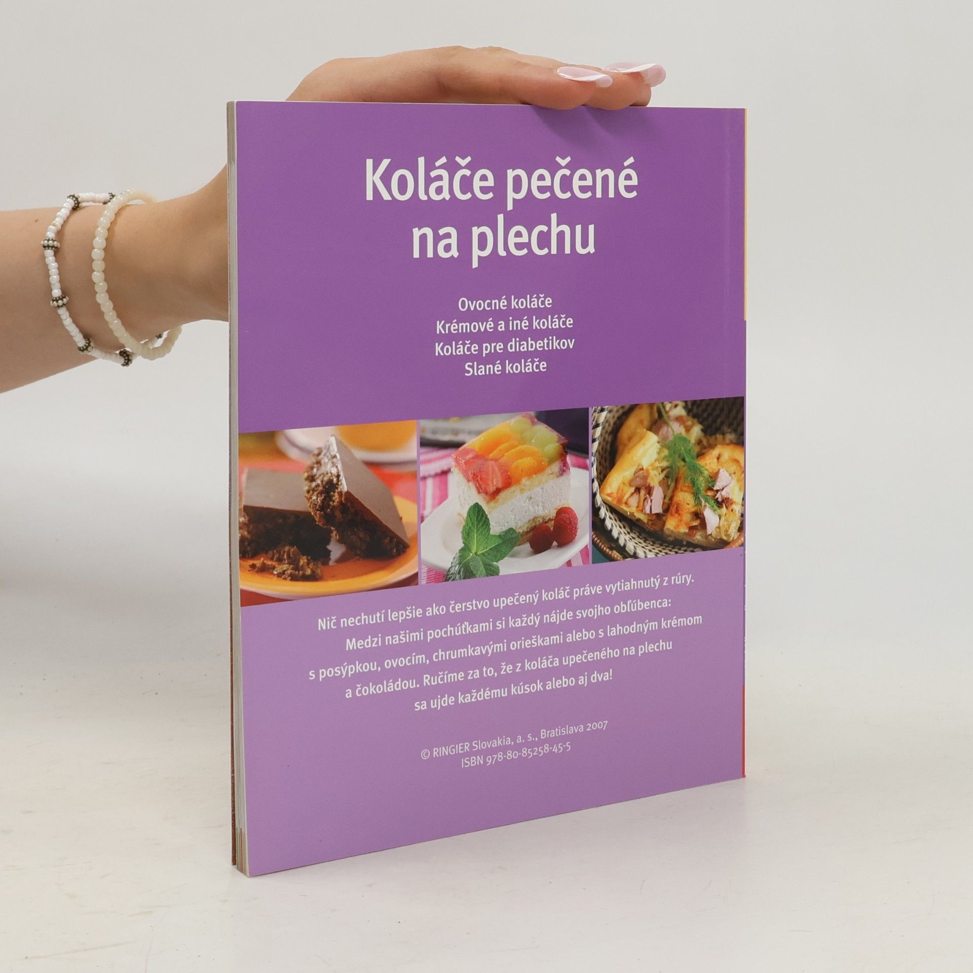 Veronika Lucáková Koláče pečené na plechu