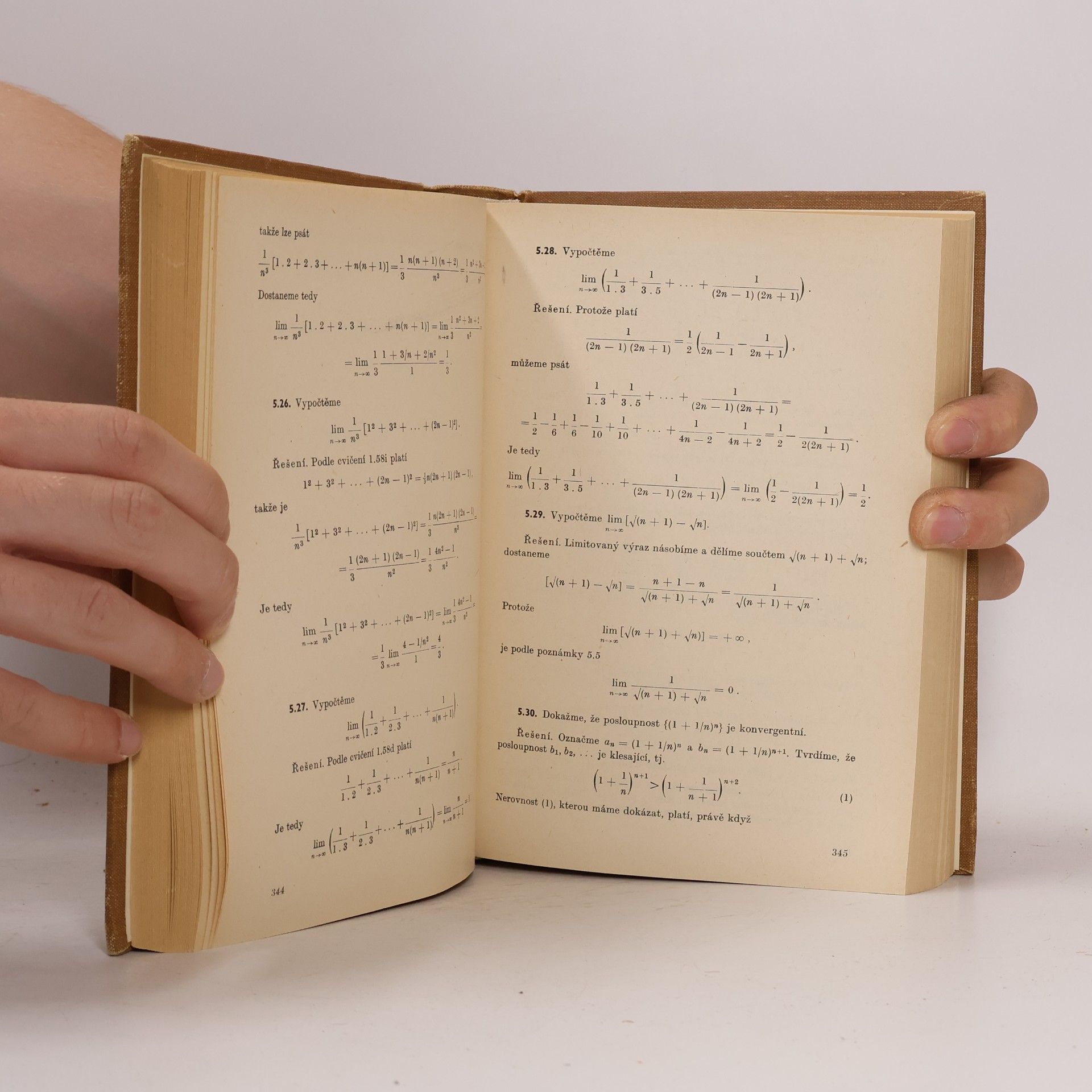 kolektiv Sbírka řešených příkladů z matematiky