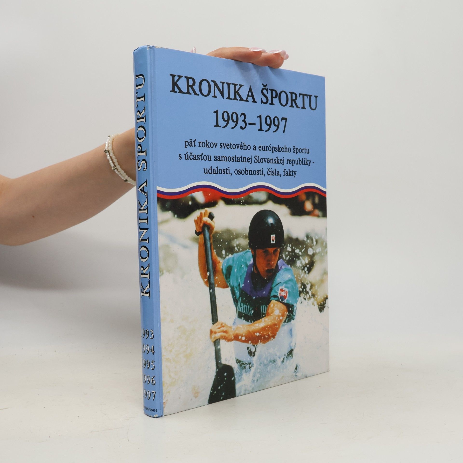 Collectif d'auteurs Kronika športu