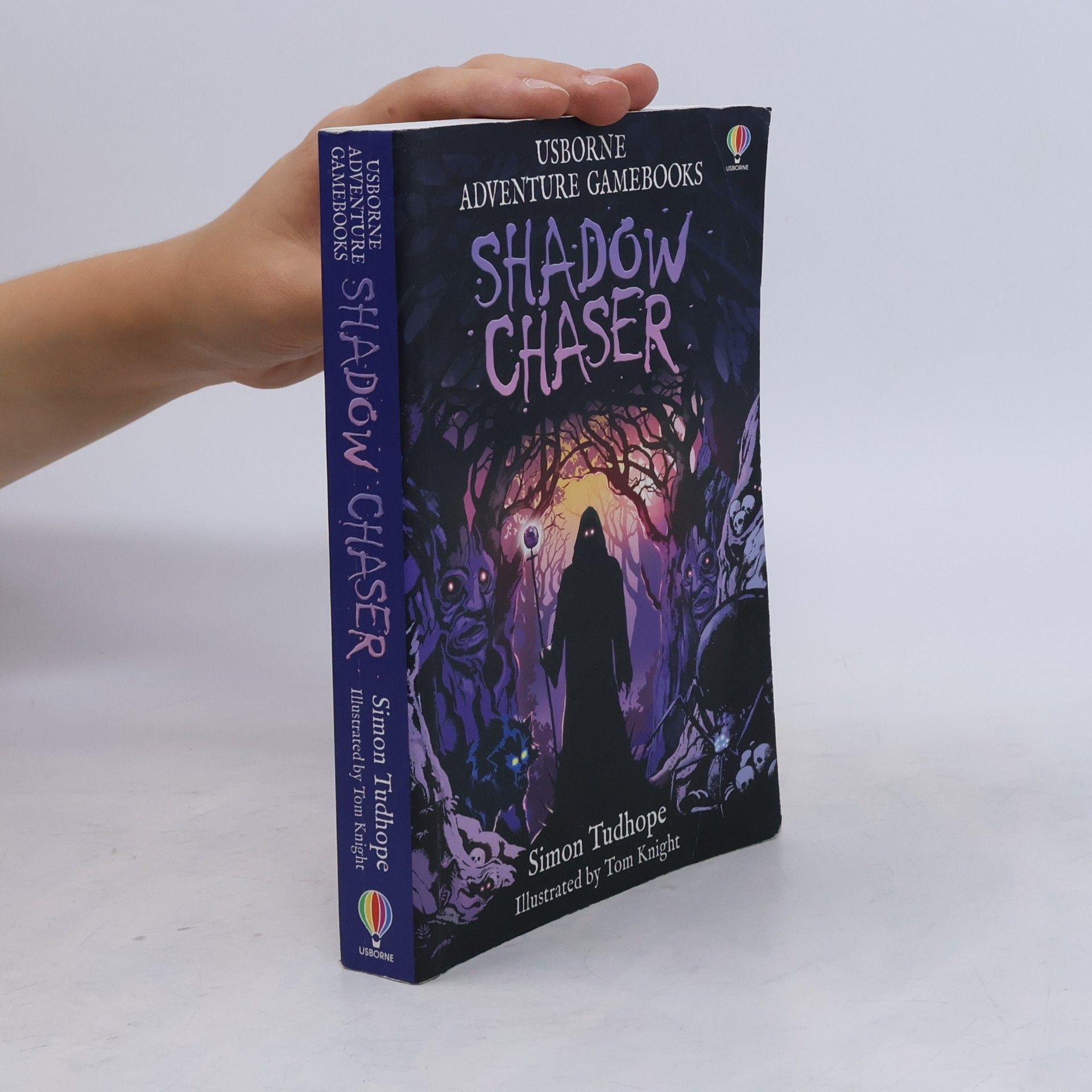 Simon Tudhope Shadow chaser : choose your own story