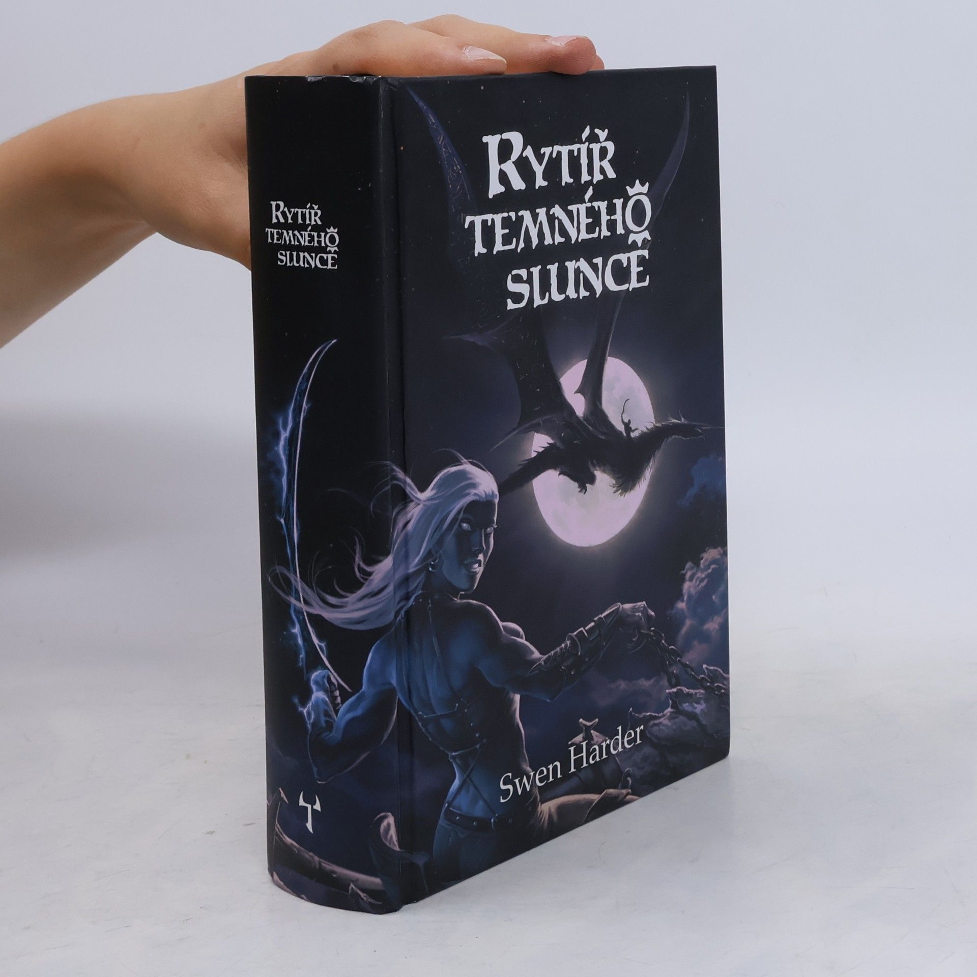 Swen Harder Rytíř temného slunce