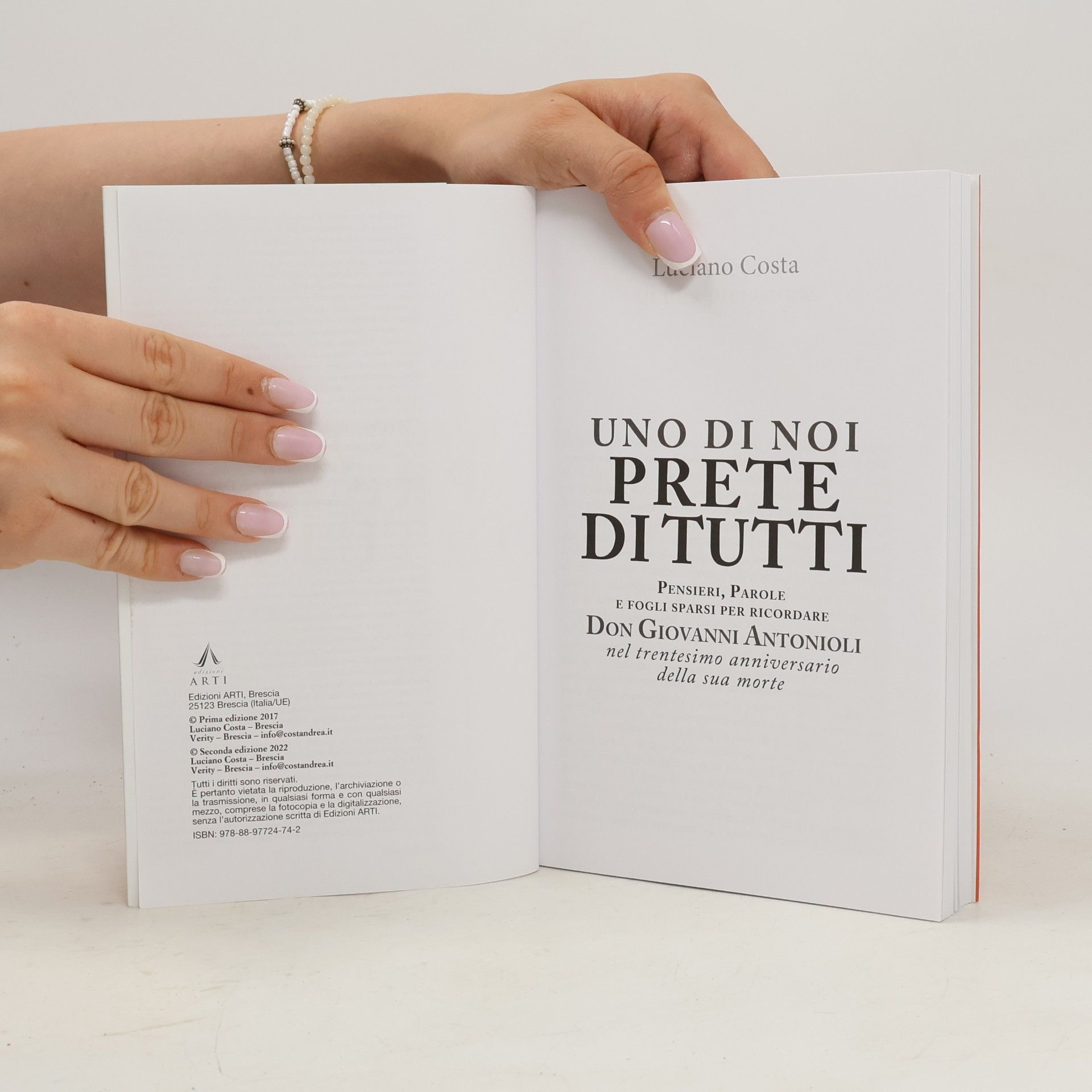 Luciano Costa Uno di noi - Prete di tutti