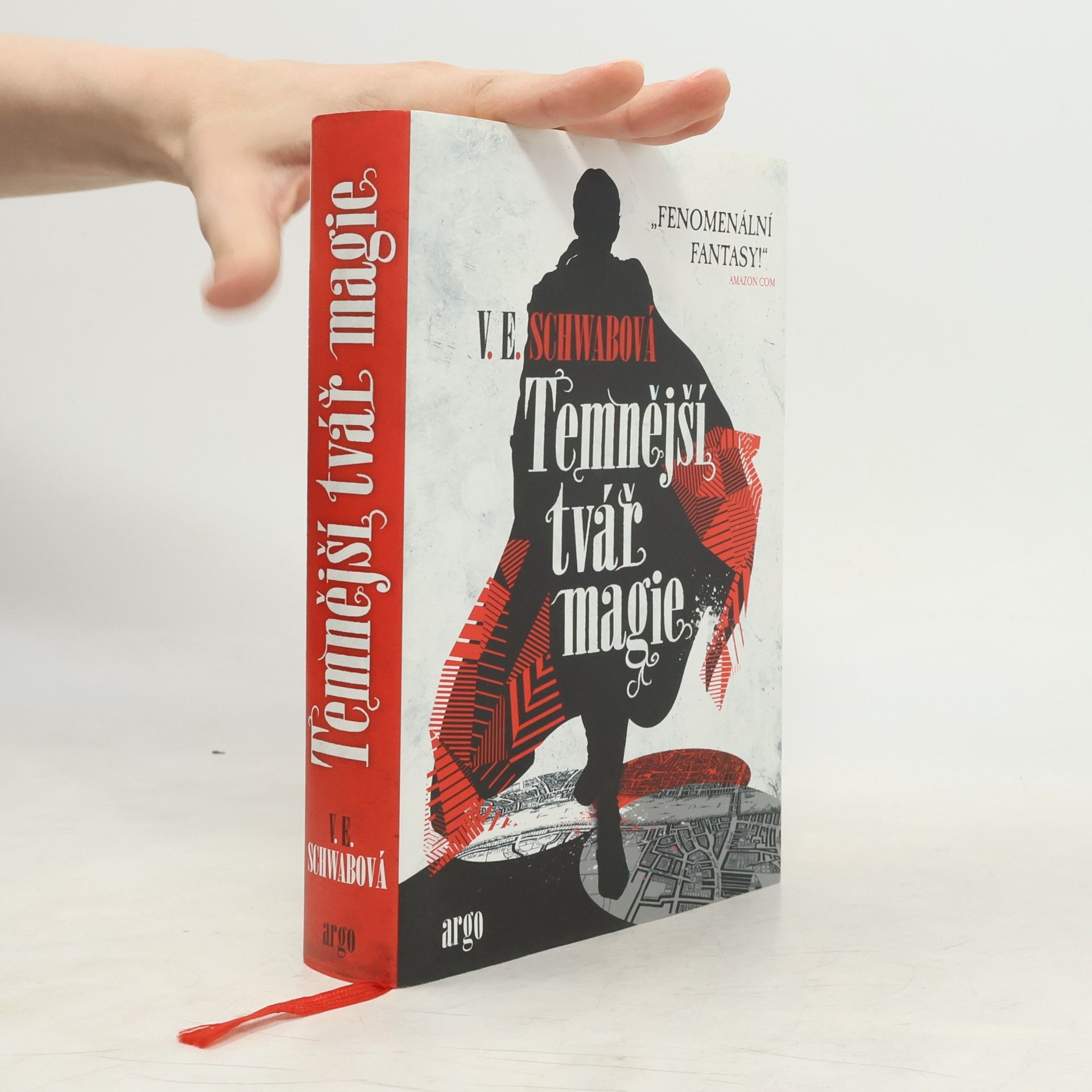 V. E. Schwab Temnější tvář magie