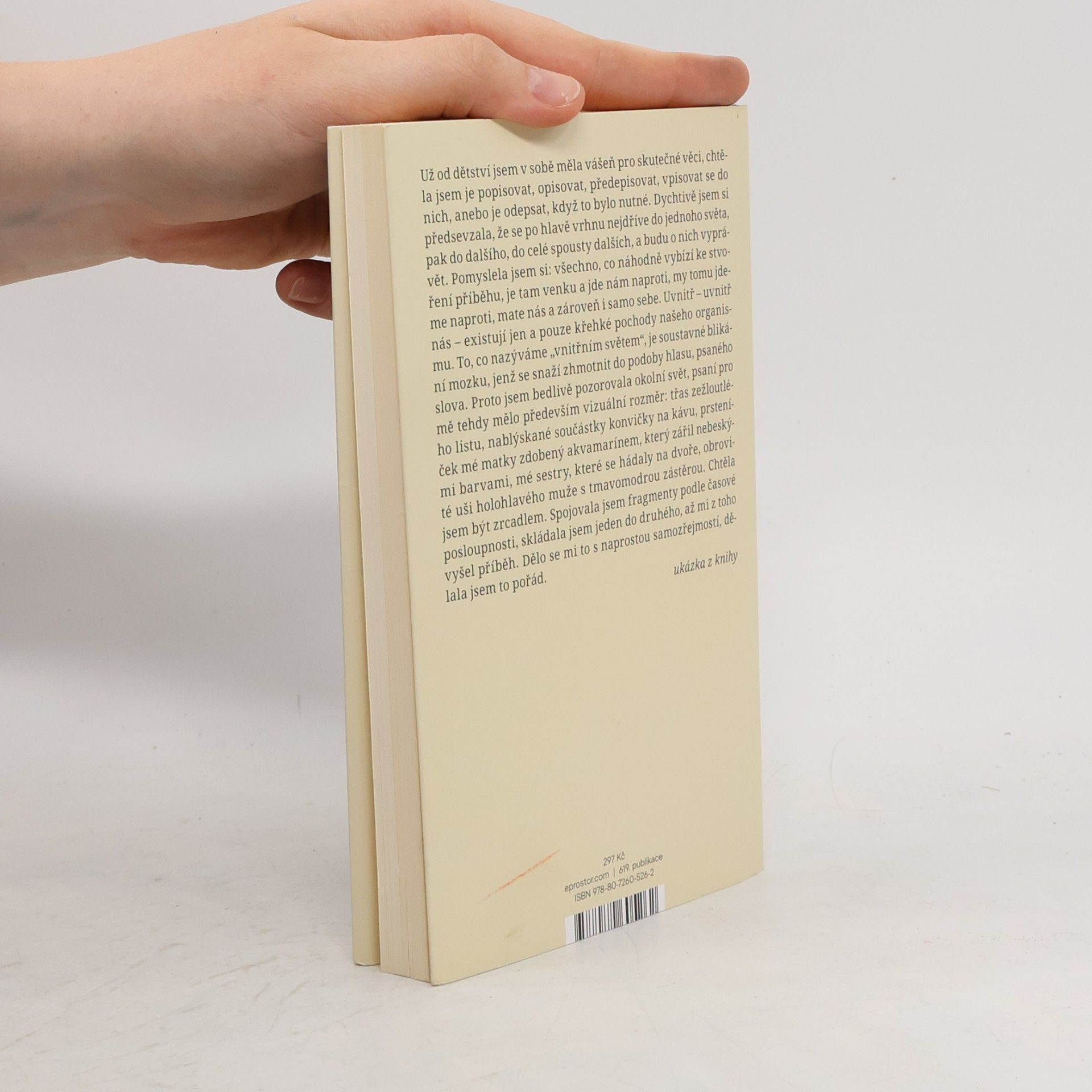 Elena Ferrante Na okraji : o potěšení z četby a psaní