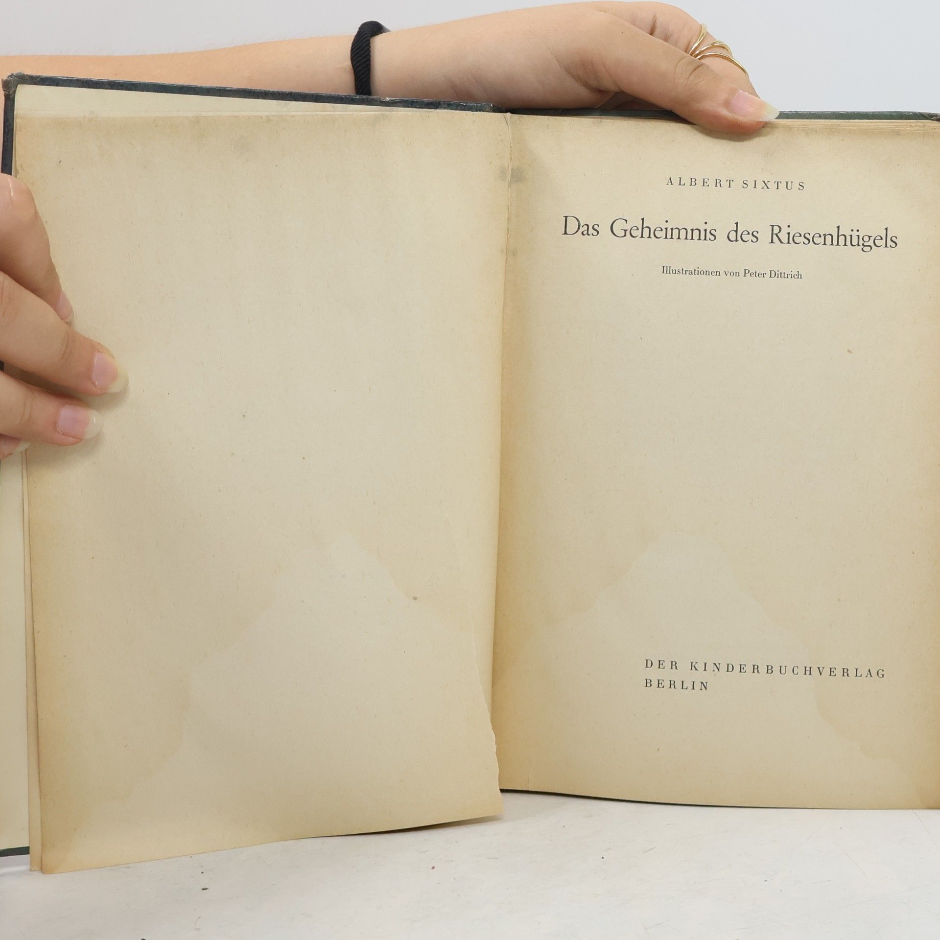 Albert Sixtus Das Geheimnis des Riesenhügels