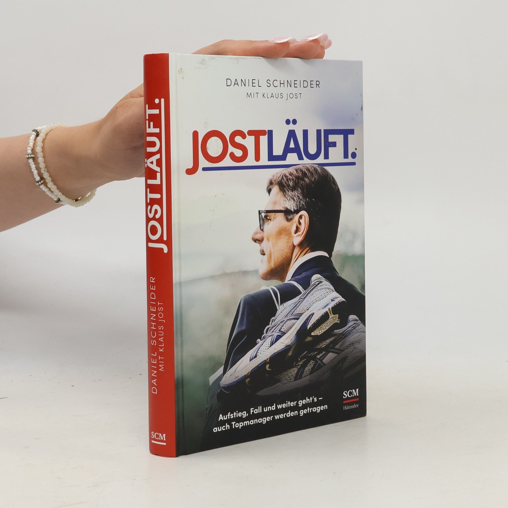 Daniel Schneider Jost läuft.