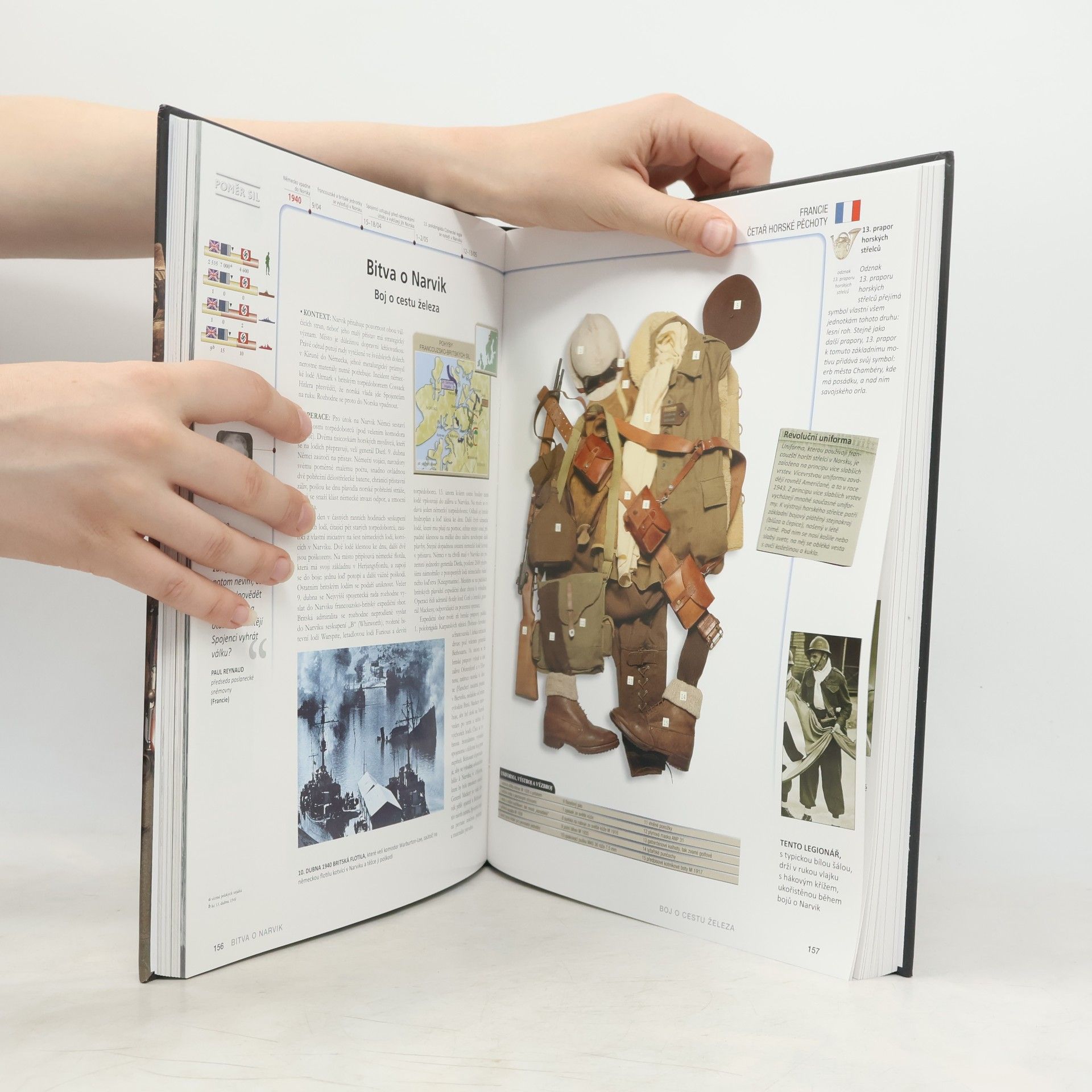 Petr Tůma Druhá světová válka : 1939-1945 : dobové předměty a uniformy