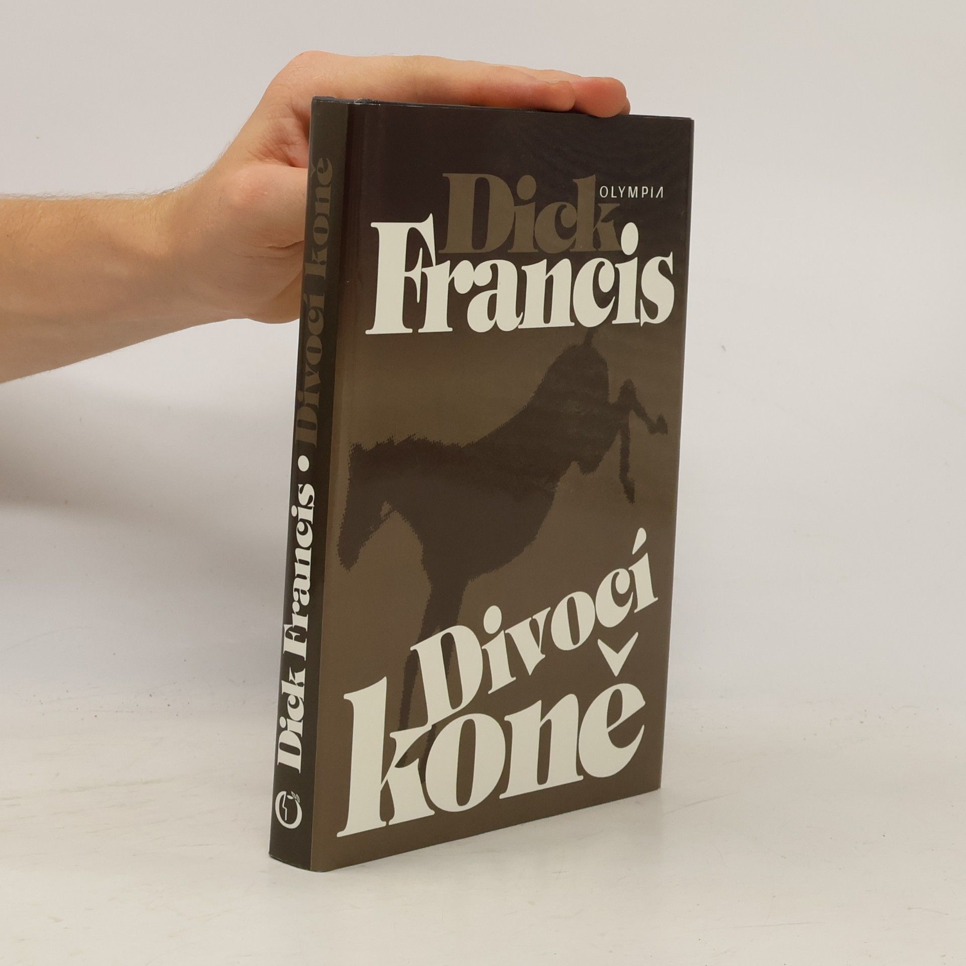 Dick Francis Divocí koně