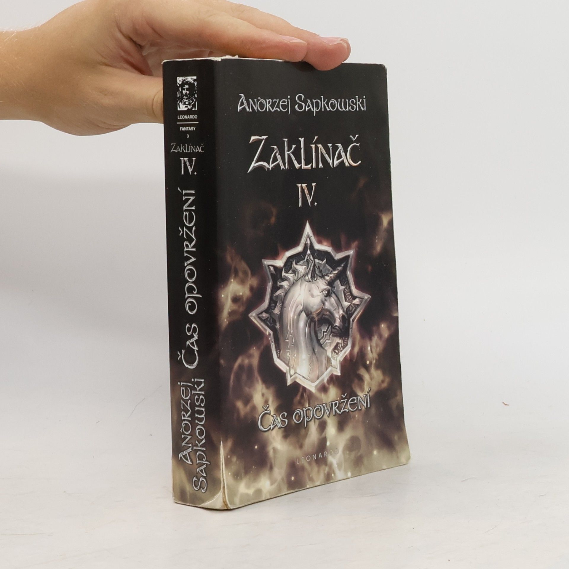 Andrzej Sapkowski Zaklínač IV. Čas opovržení