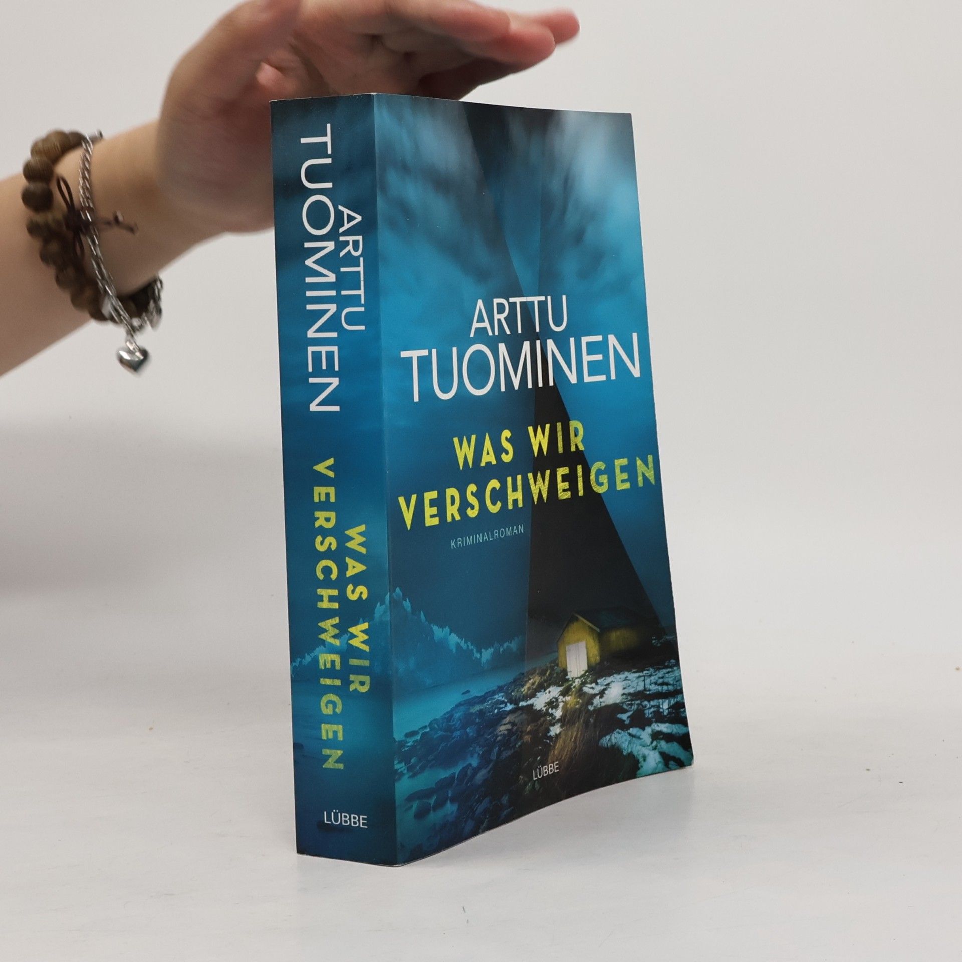 Arttu Tuominen Was wir verschweigen
