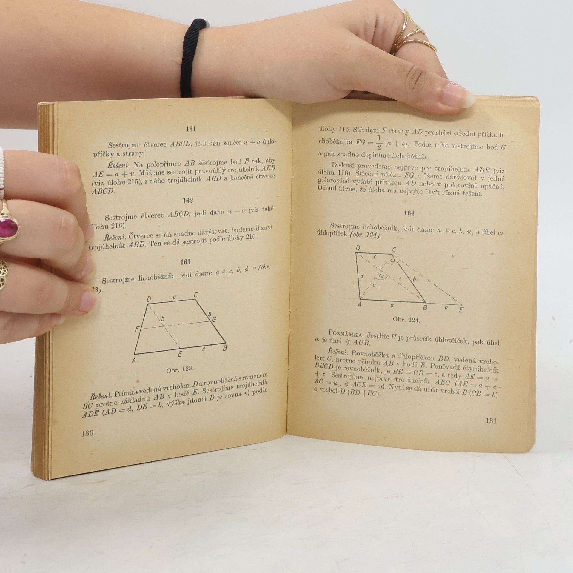 Otokar Maška Řešené úlohy z matematiky. Planimetrie
