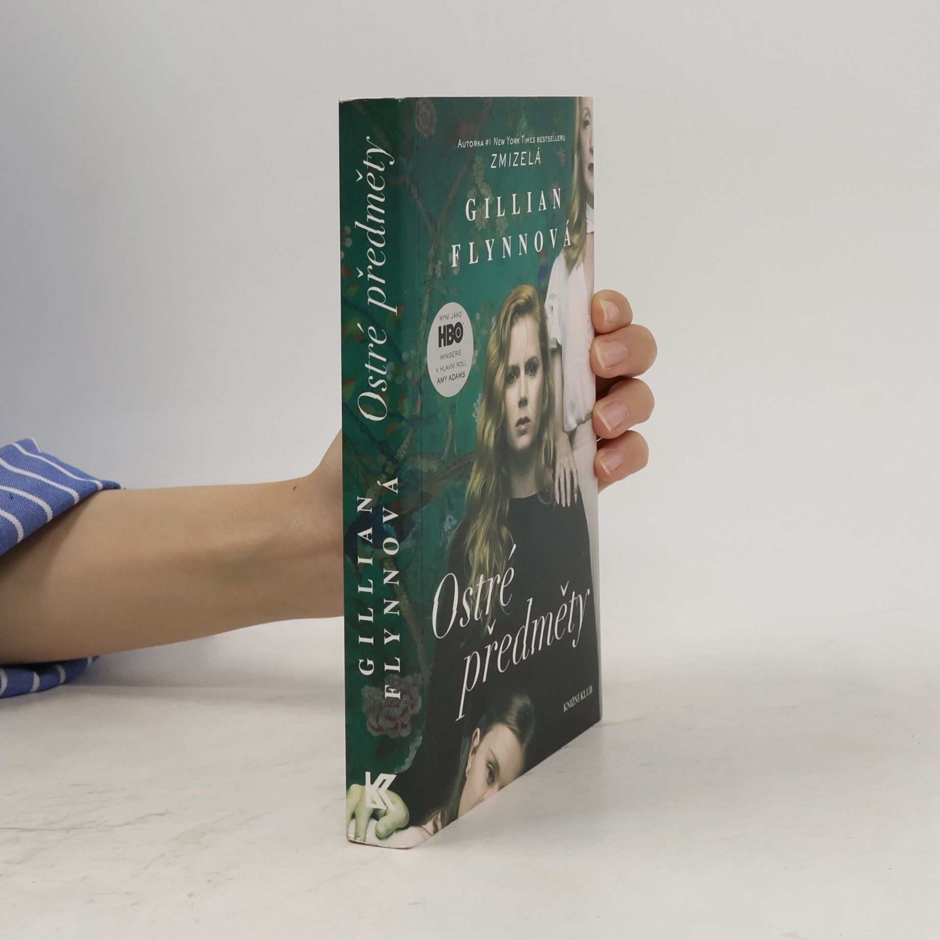 Gillian Flynn Ostré předměty