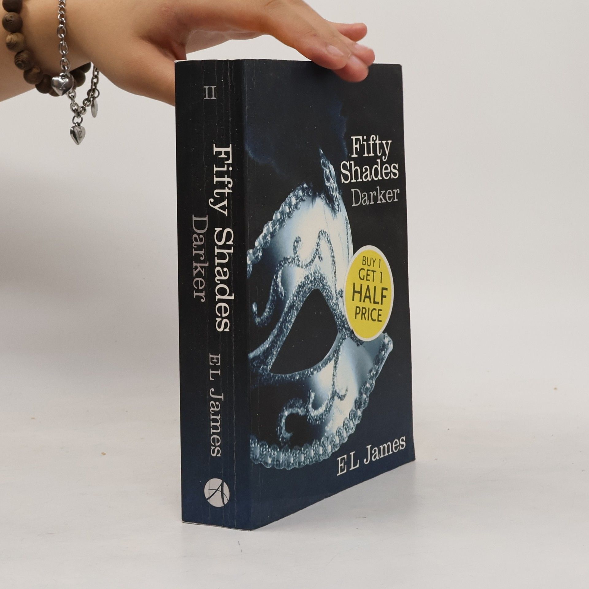 E. L. James Fifty Shades Darker