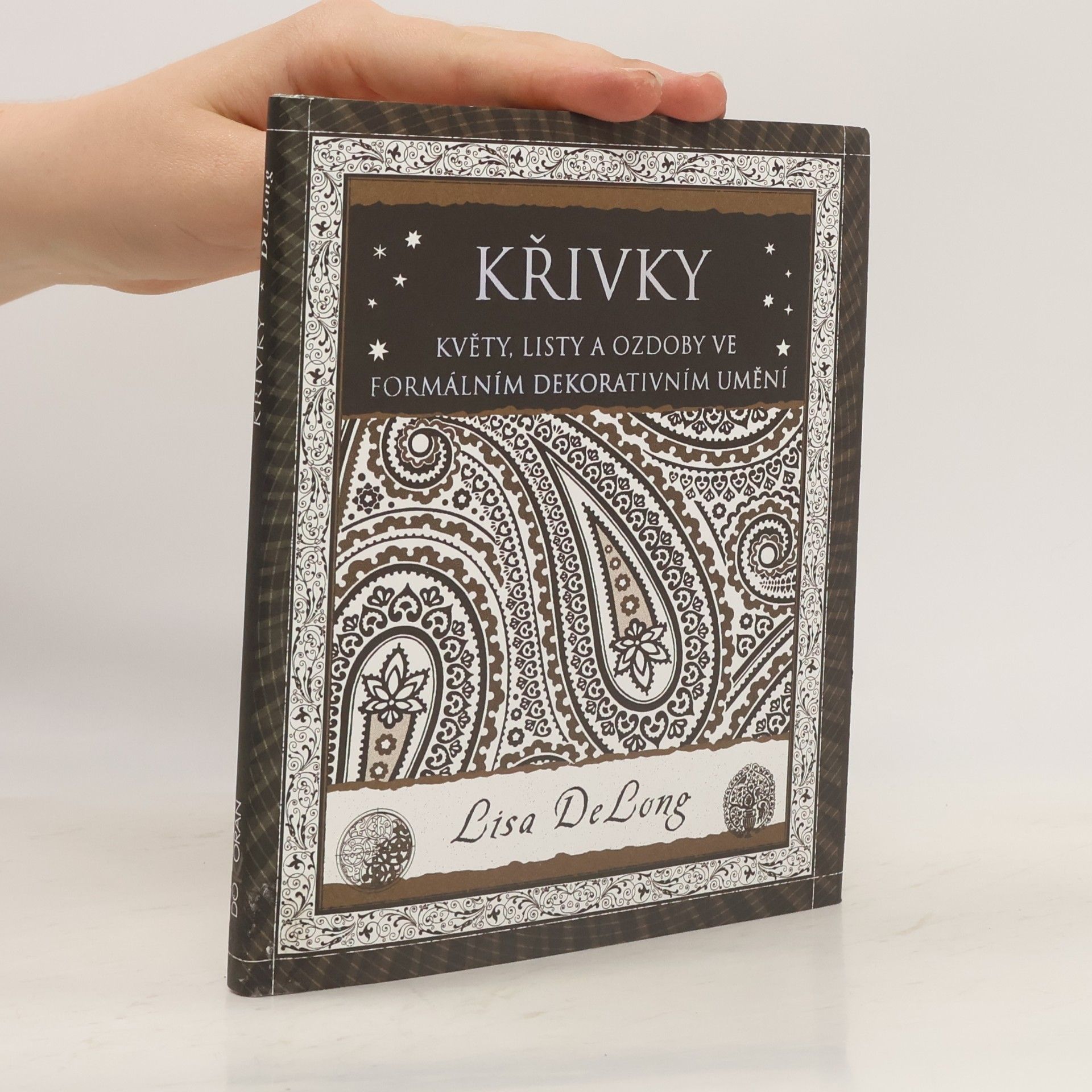 Lisa DeLong Křivky
