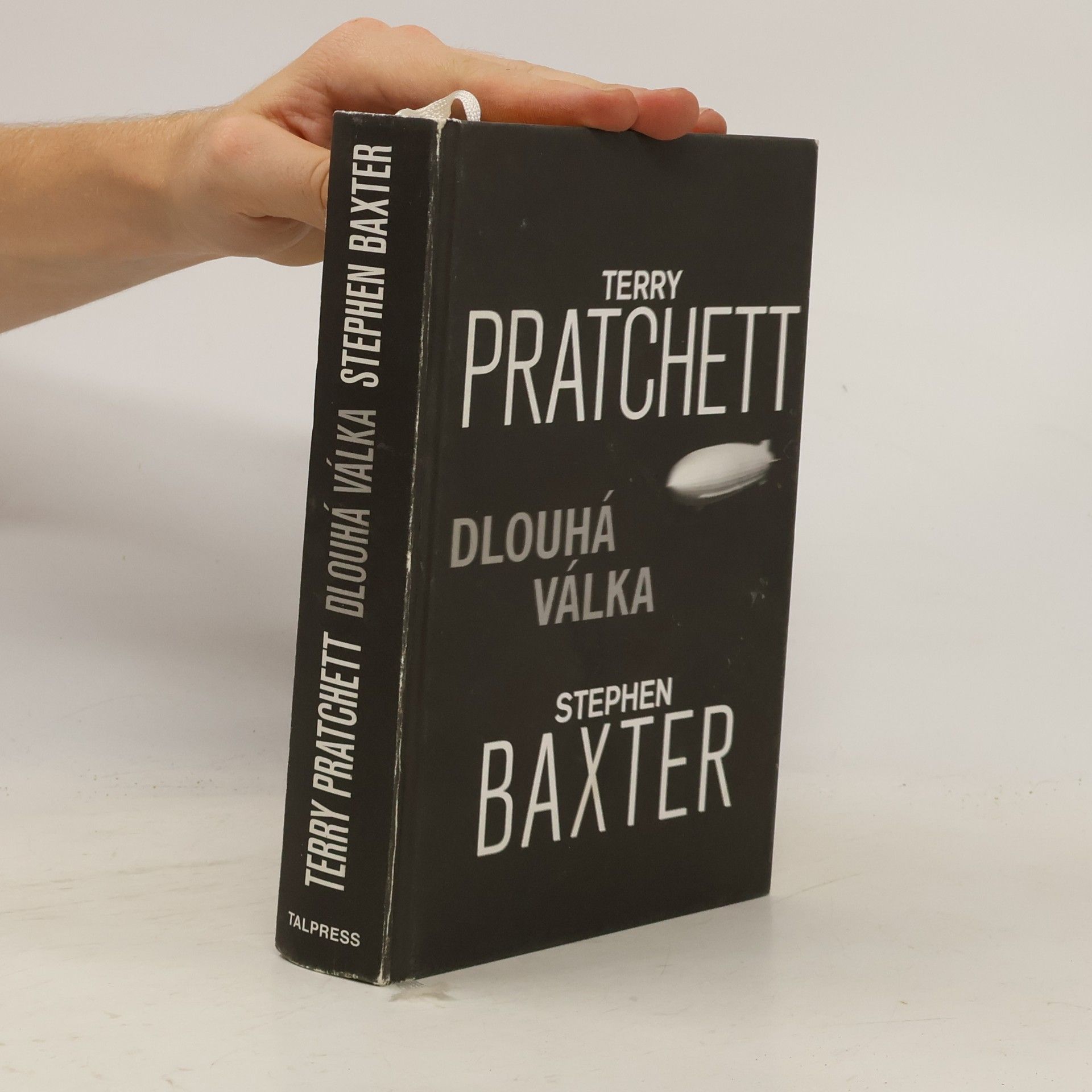 Terry Pratchett Dlouhá válka