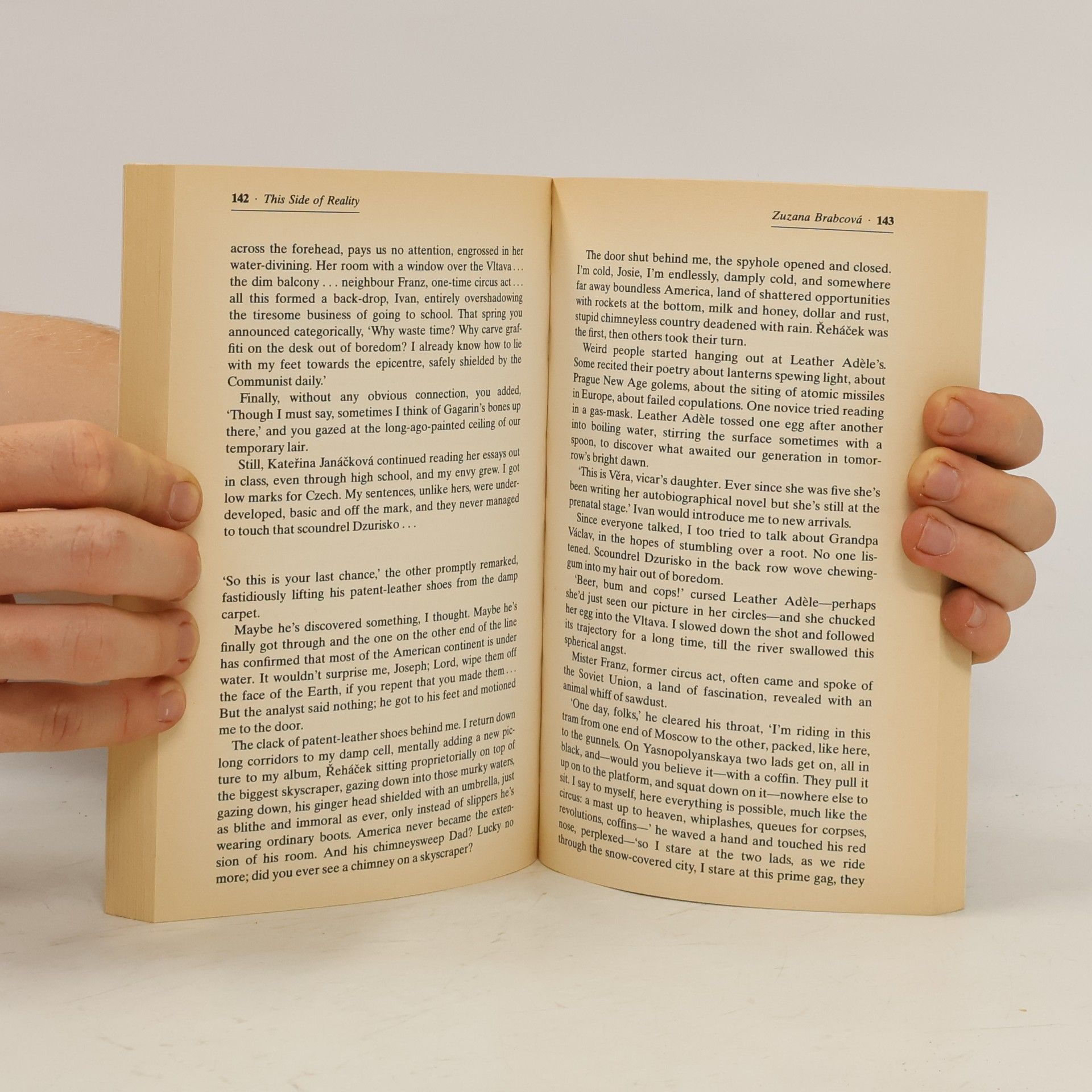 Alexandra Büchler This side of reality: Modern Czech writing