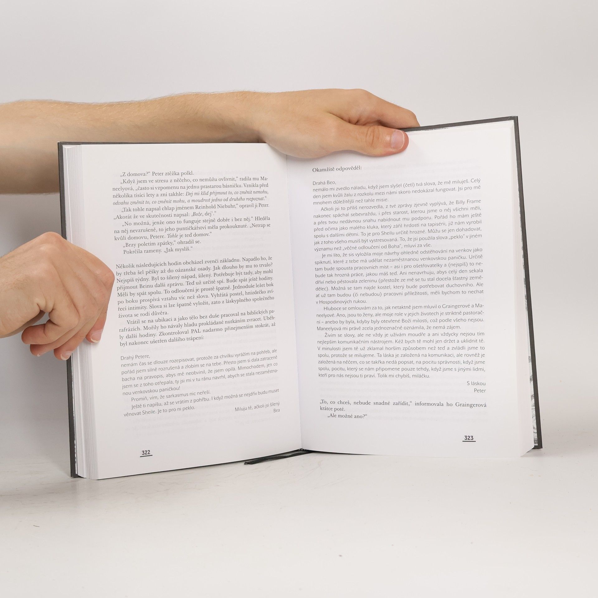 Michel Faber Kniha zvláštních nových věcí
