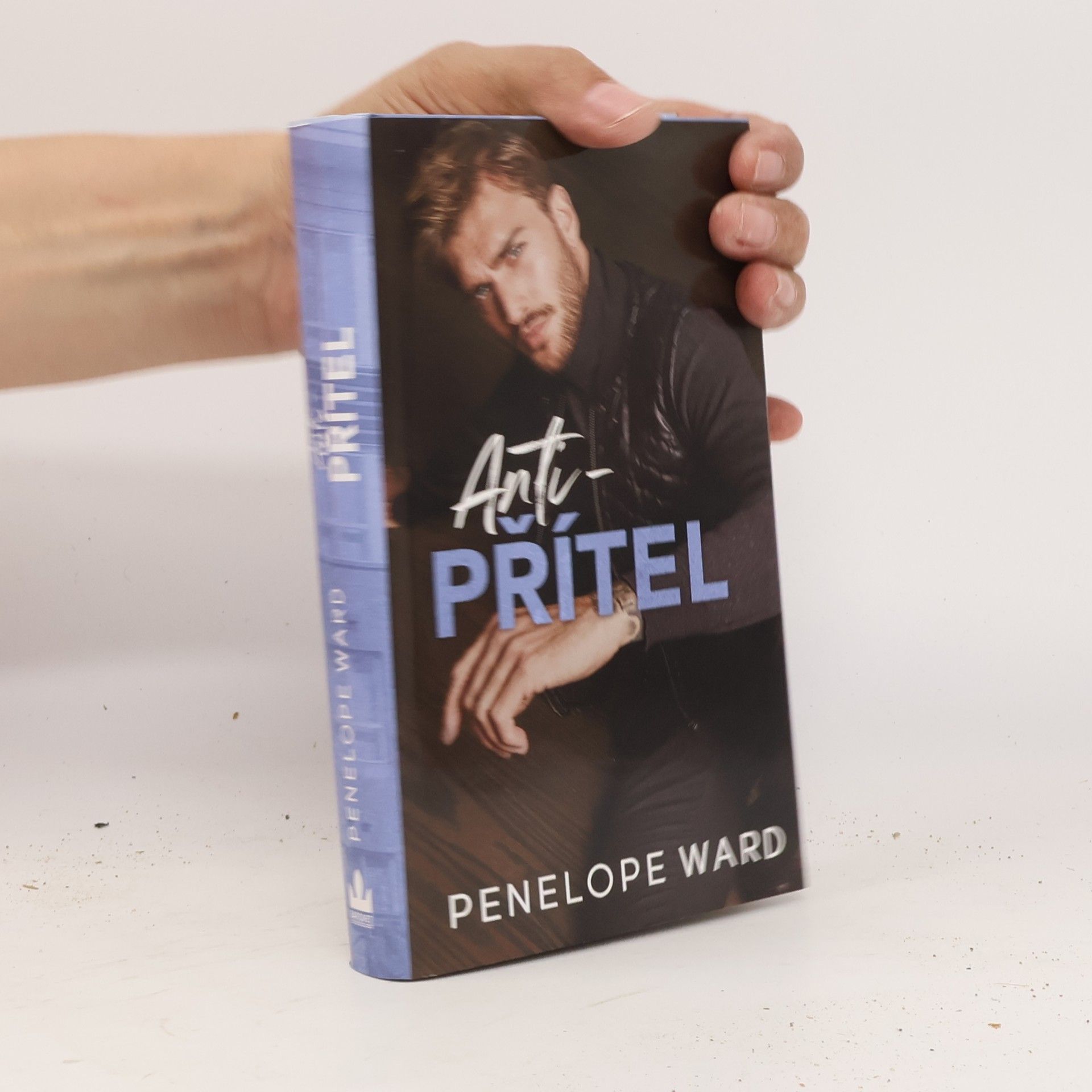 Penelope Ward Anti-přítel