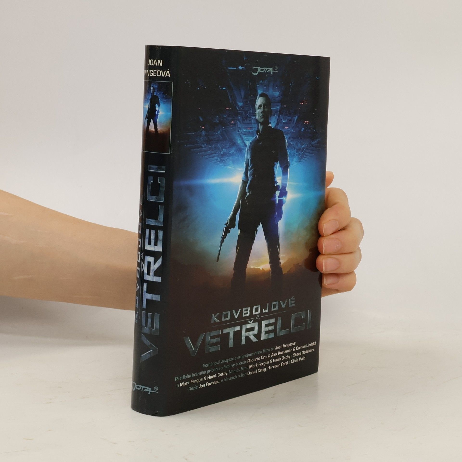Joan D. Vinge Kovbojové a vetřelci