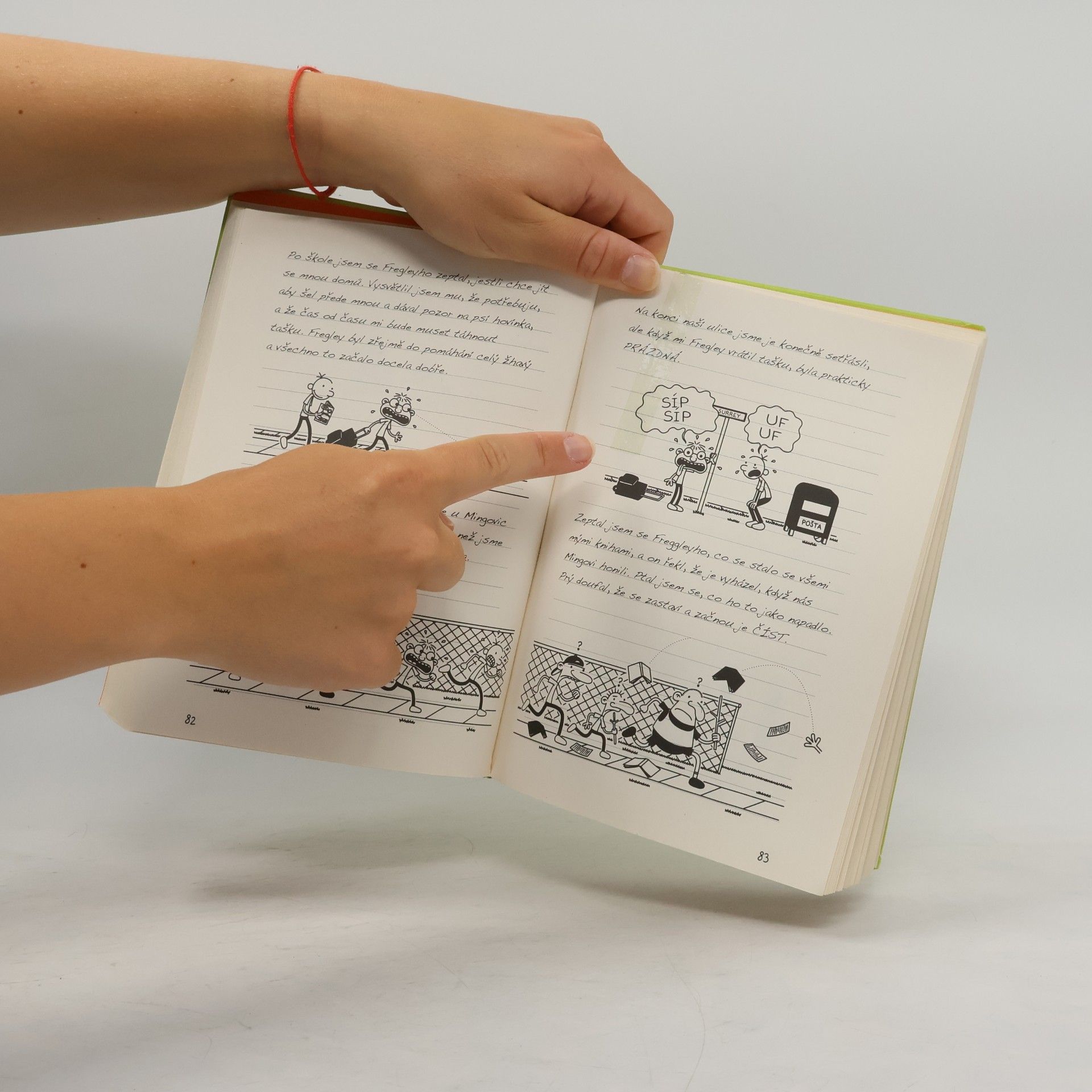 Jeff Kinney Deník malého poseroutky 8. Fakt smůla