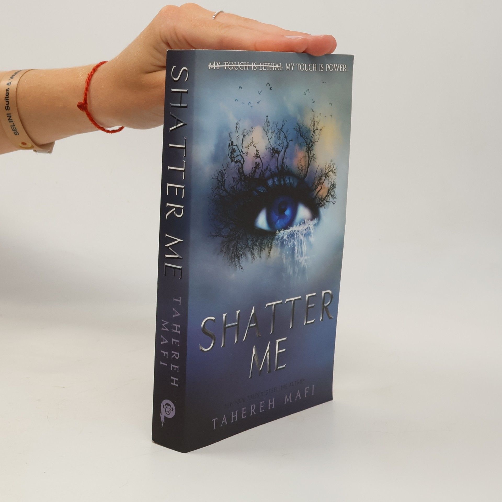 Tahereh Mafi Shatter Me