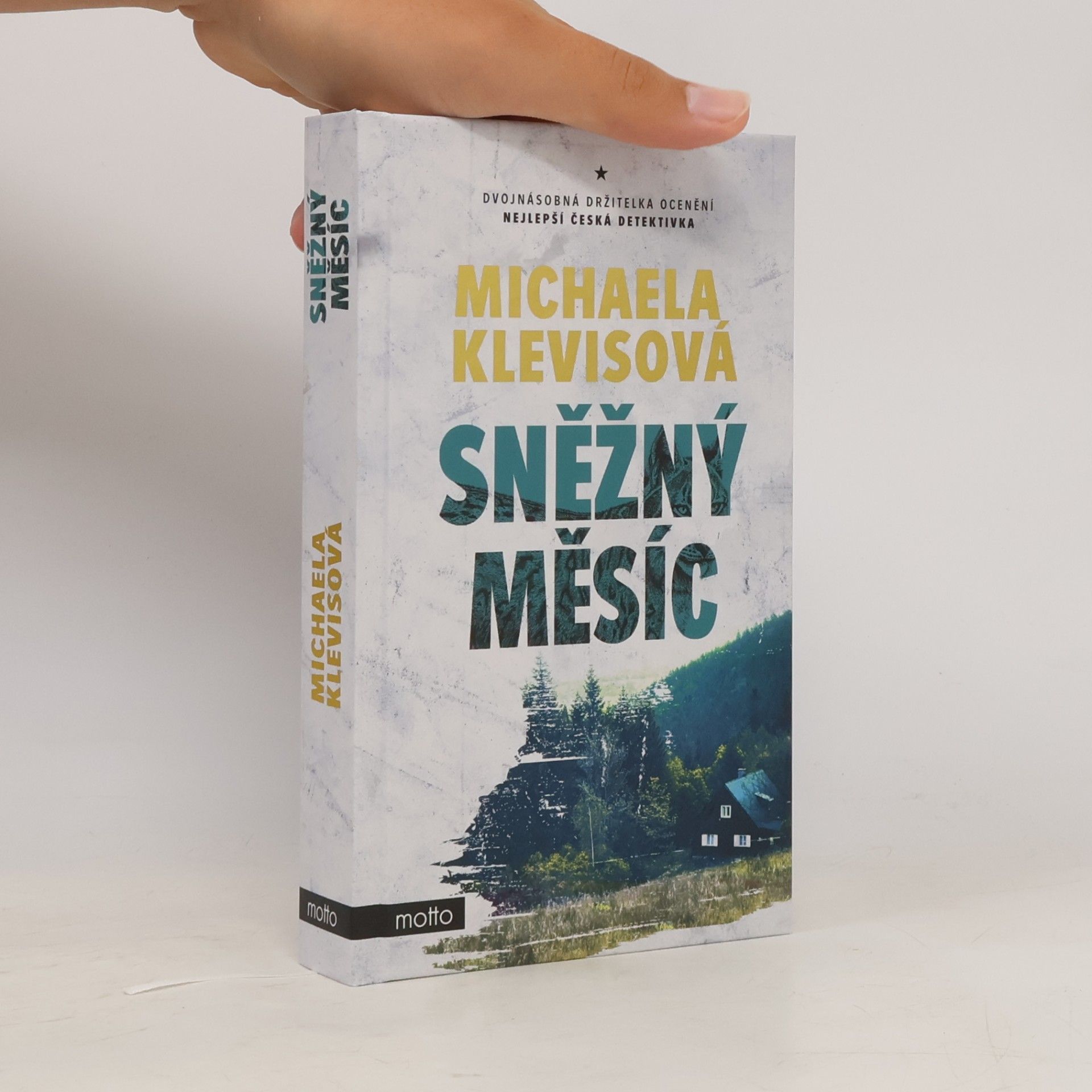 Michaela Klevisová Sněžný měsíc