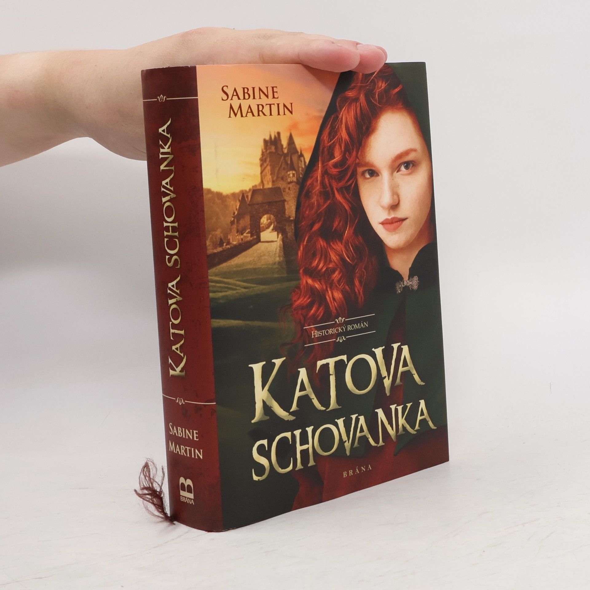 Sabine Martin Katova schovanka
