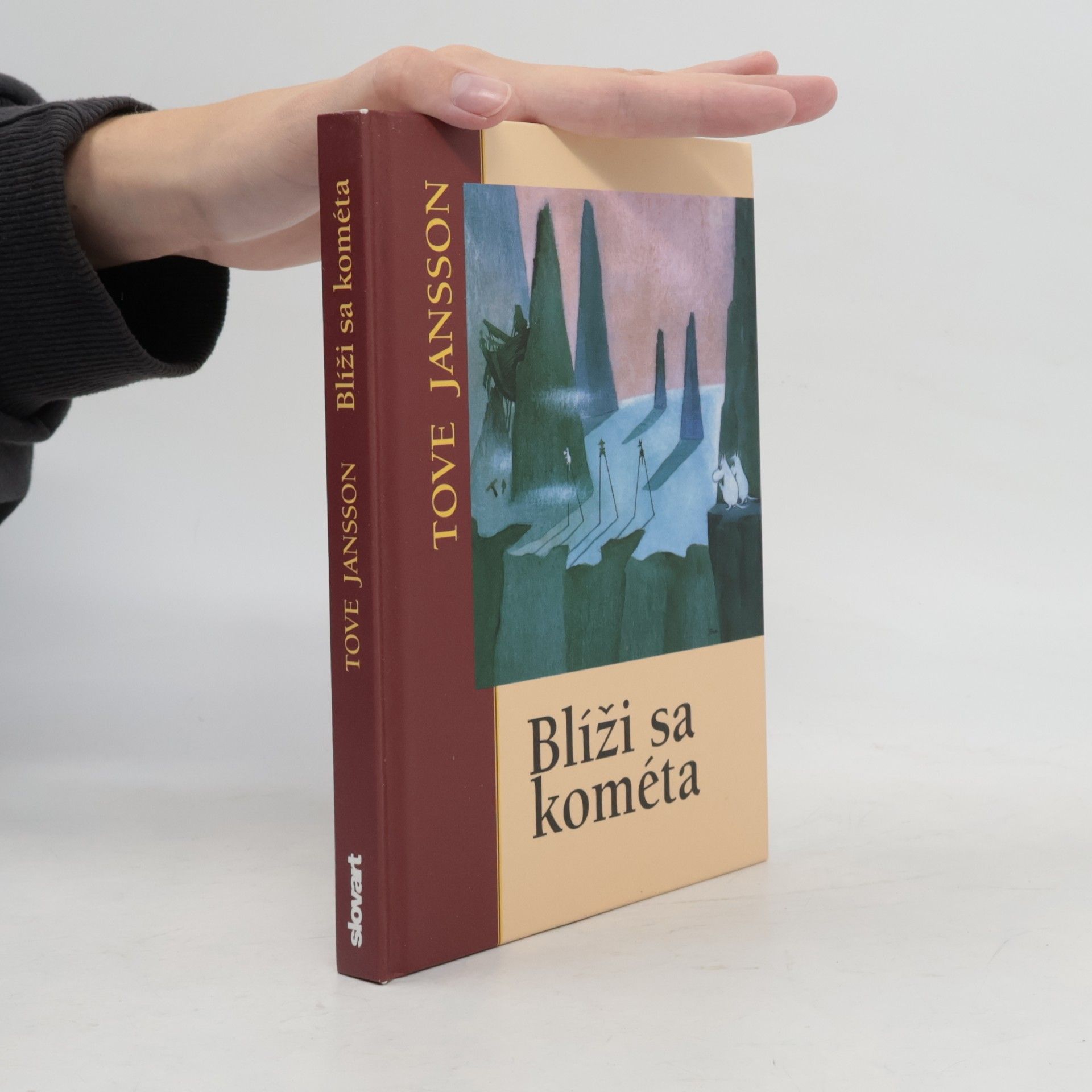 Blíži sa kométa