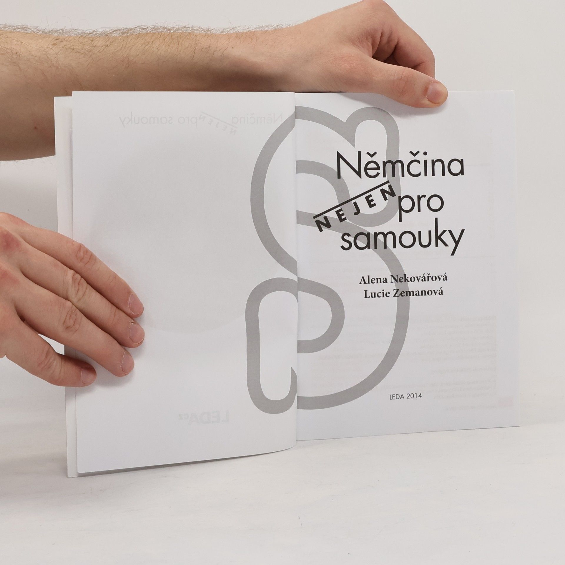 Alena Nekovářová Němčina nejen pro samouky. Učebnice