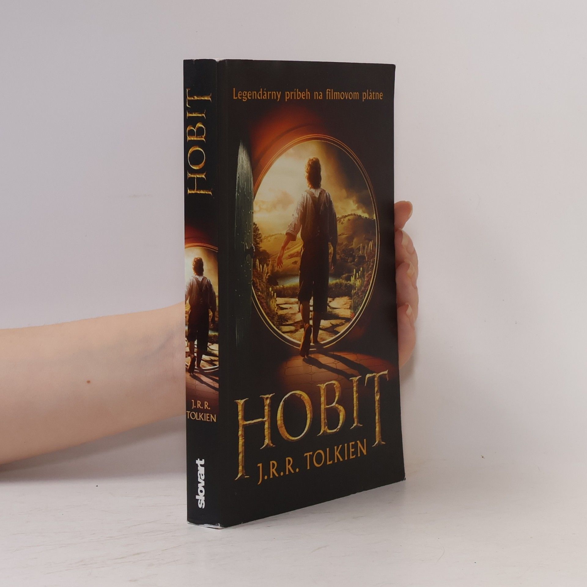 Hobit (alebo Cesta tam a späť)