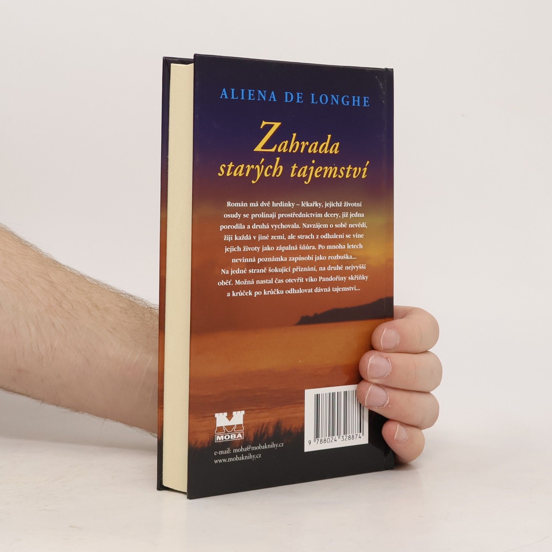 Alena Jakoubková Zahrada starých tajemství