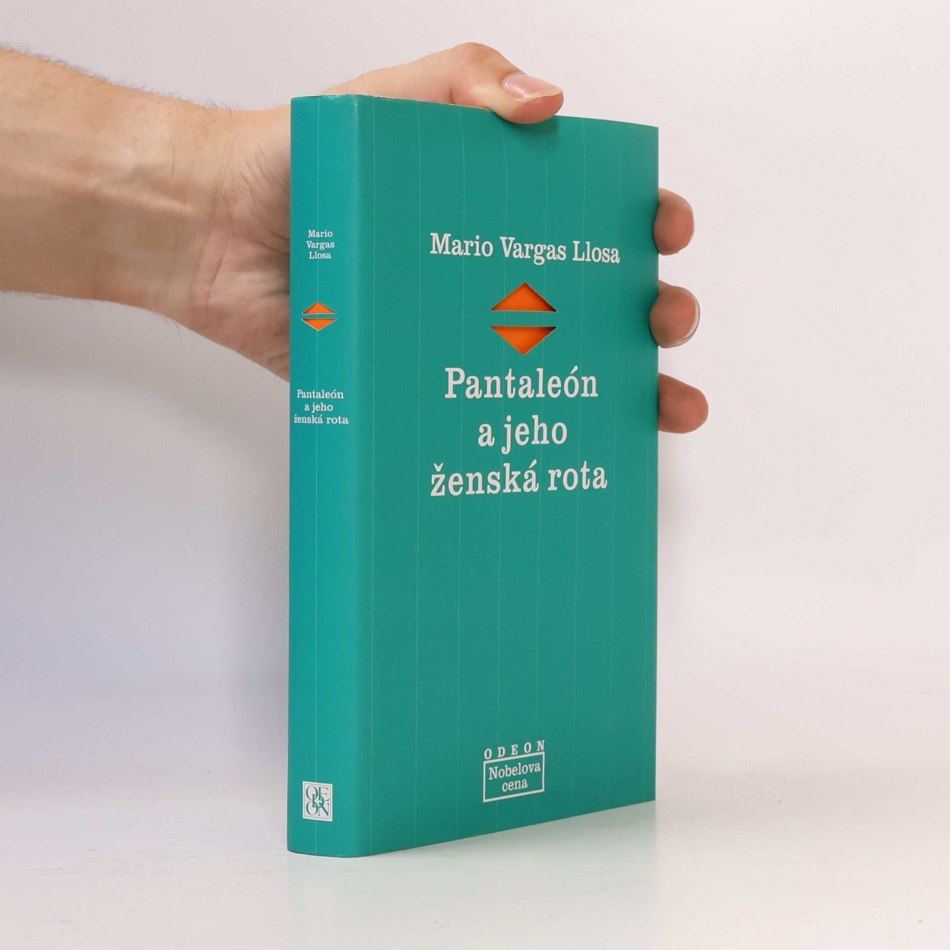 Mario Vargas Llosa Pantaleón a jeho ženská rota
