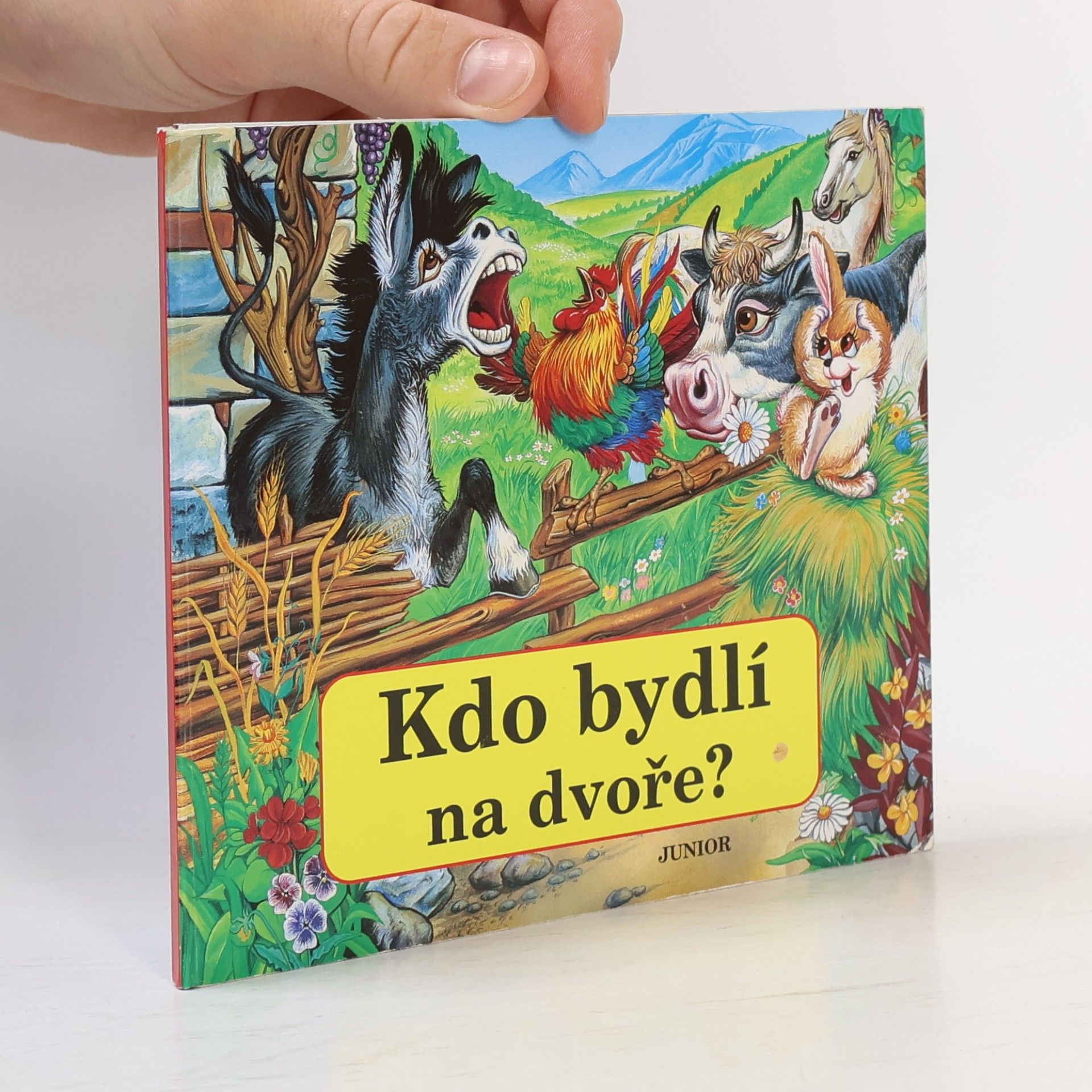 Zuzana Pospíšilová Kdo bydlí na dvoře?
