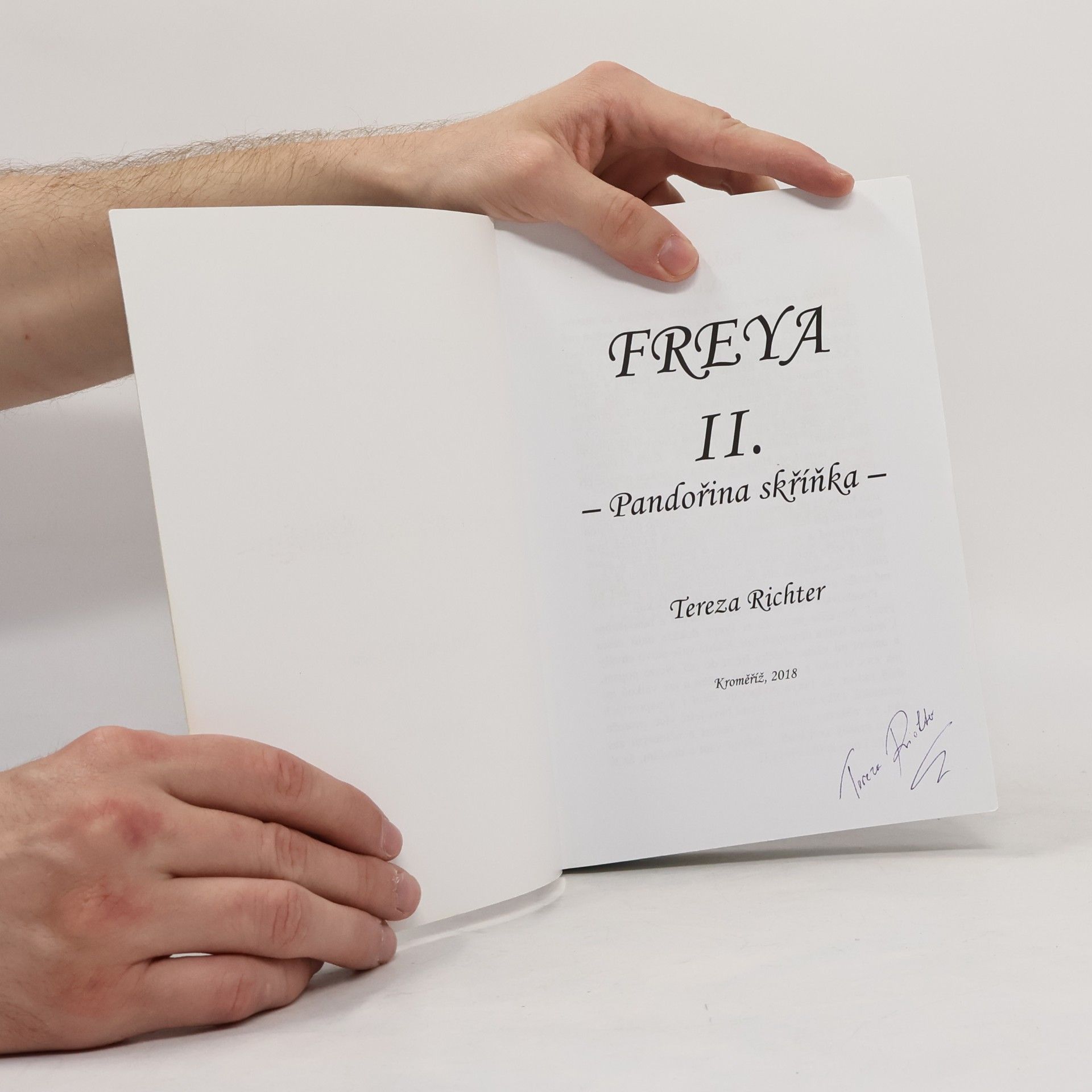 Tereza Richter Freya II. Pandořina skříňka