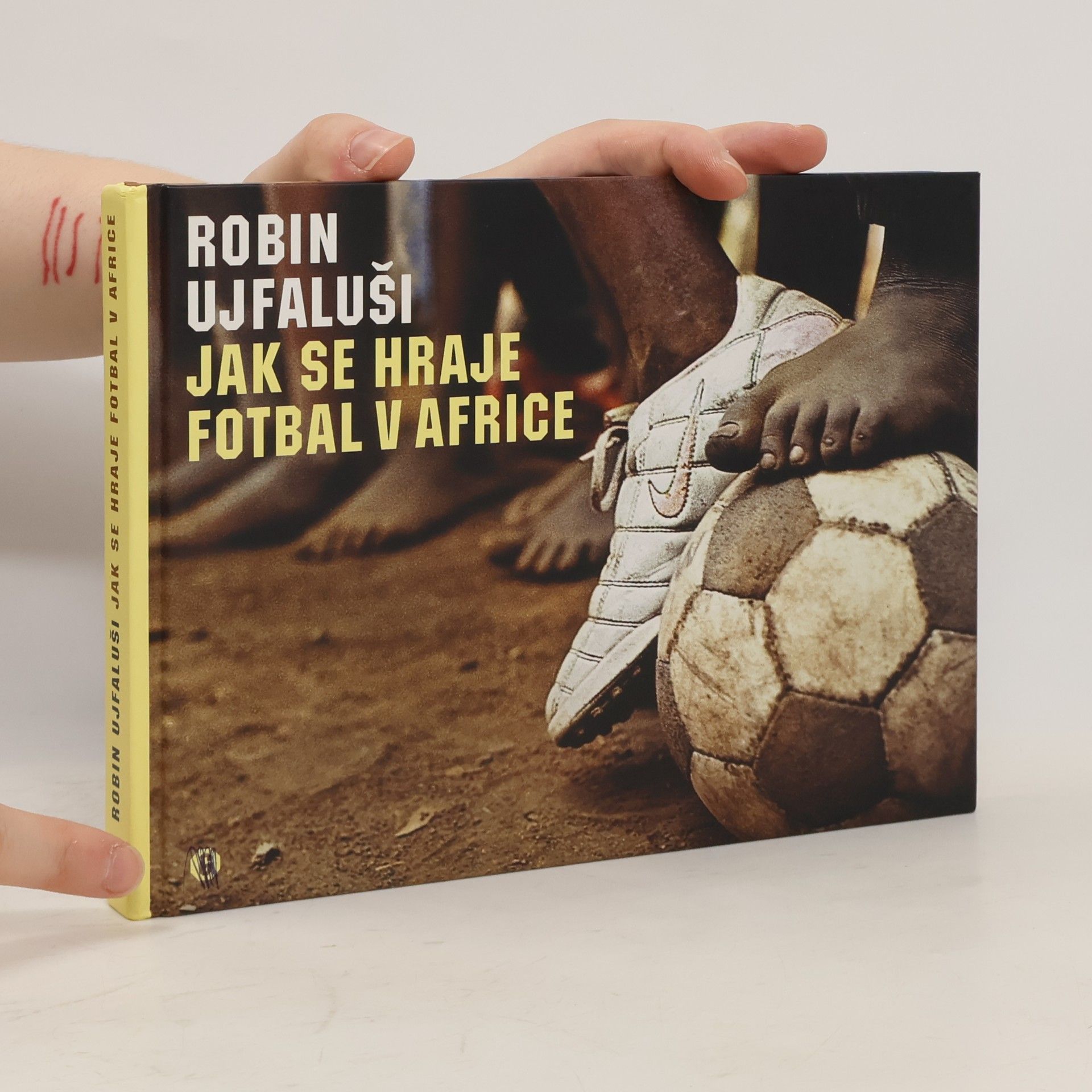 Robin Ujfaluši Jak se hraje fotbal v Africe