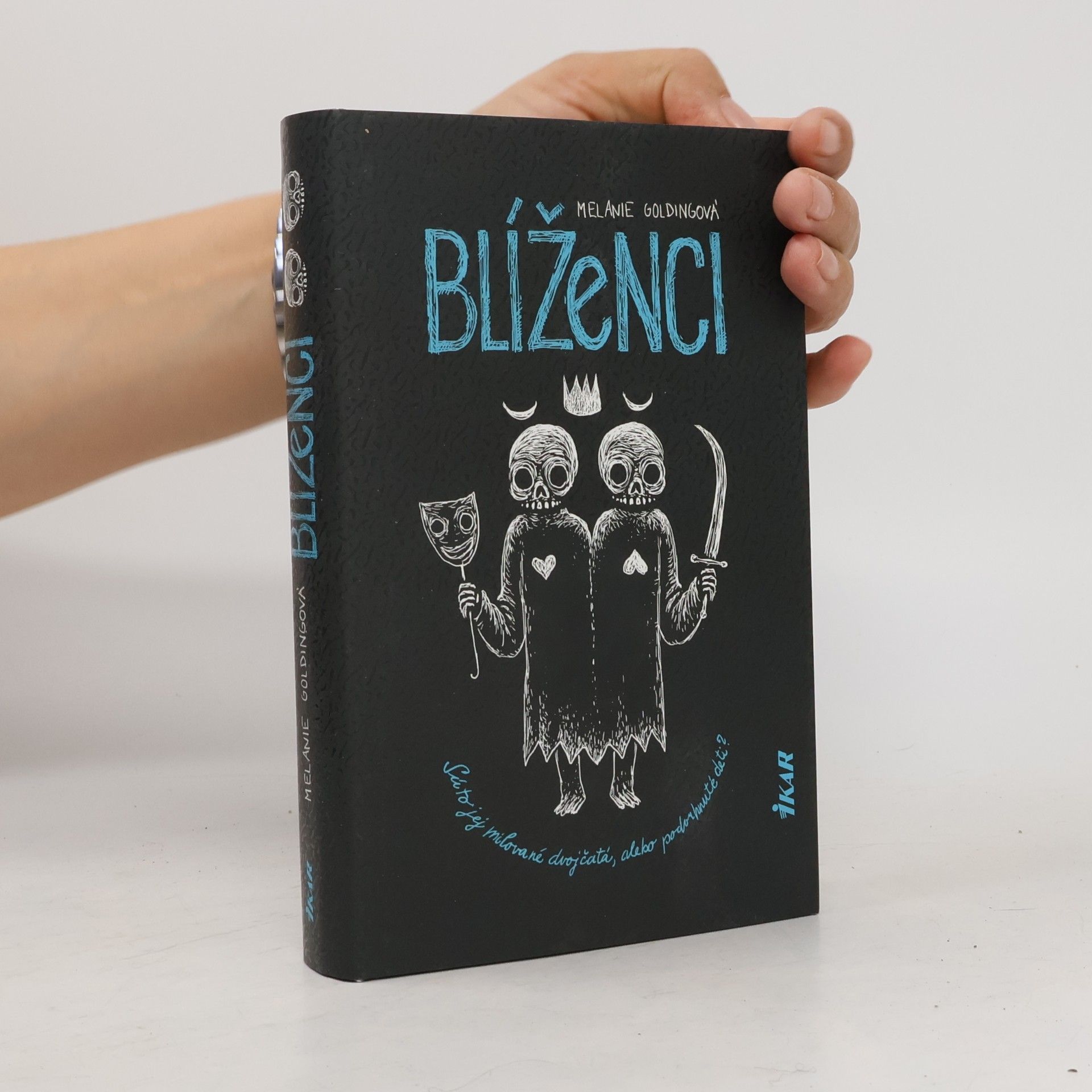 Melanie Golding Blíženci