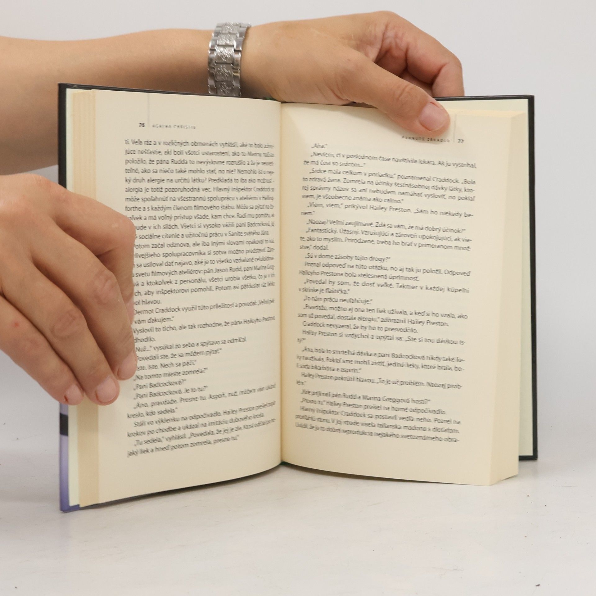 Agatha Christie Puknuté zrkadlo
