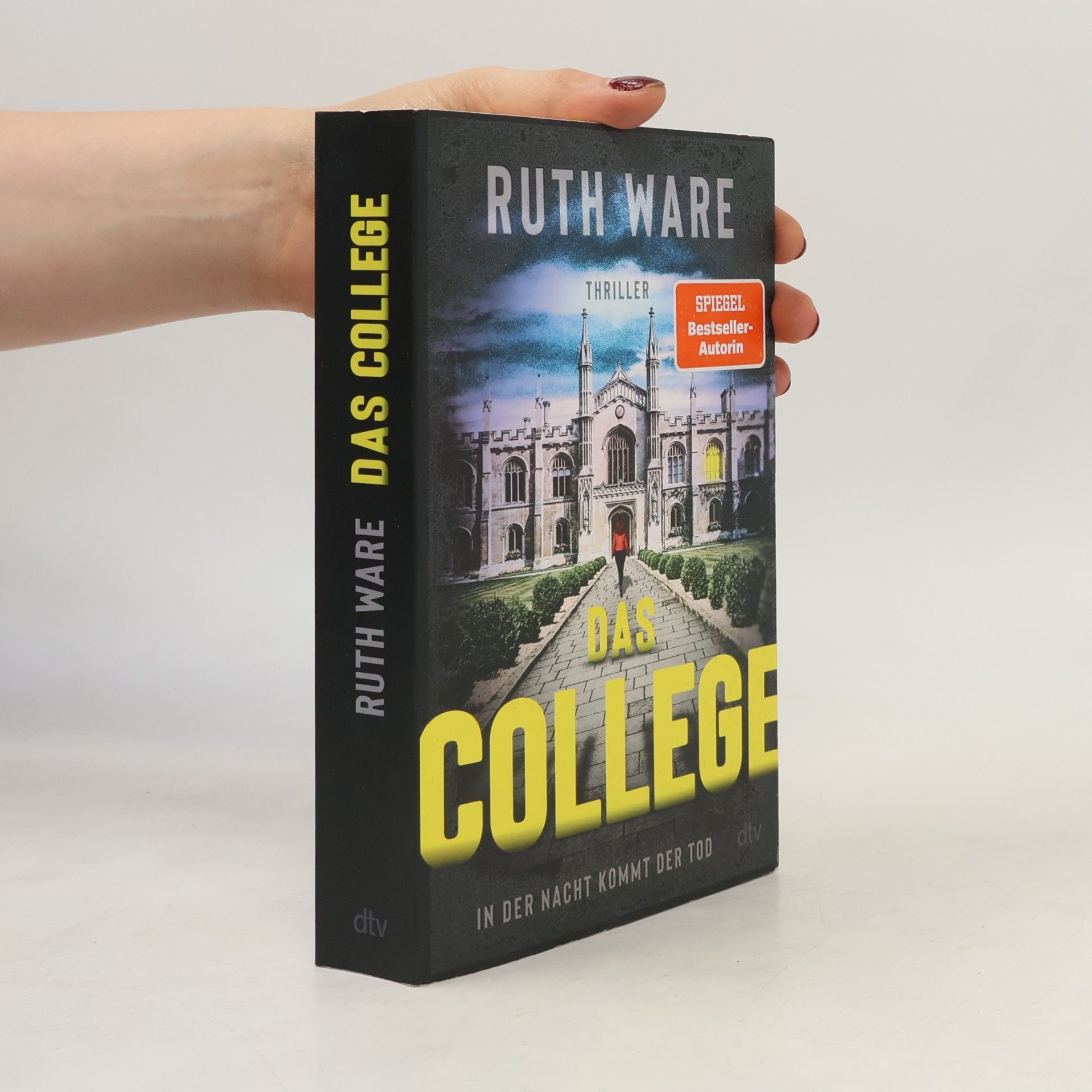 Ruth Ware Das College