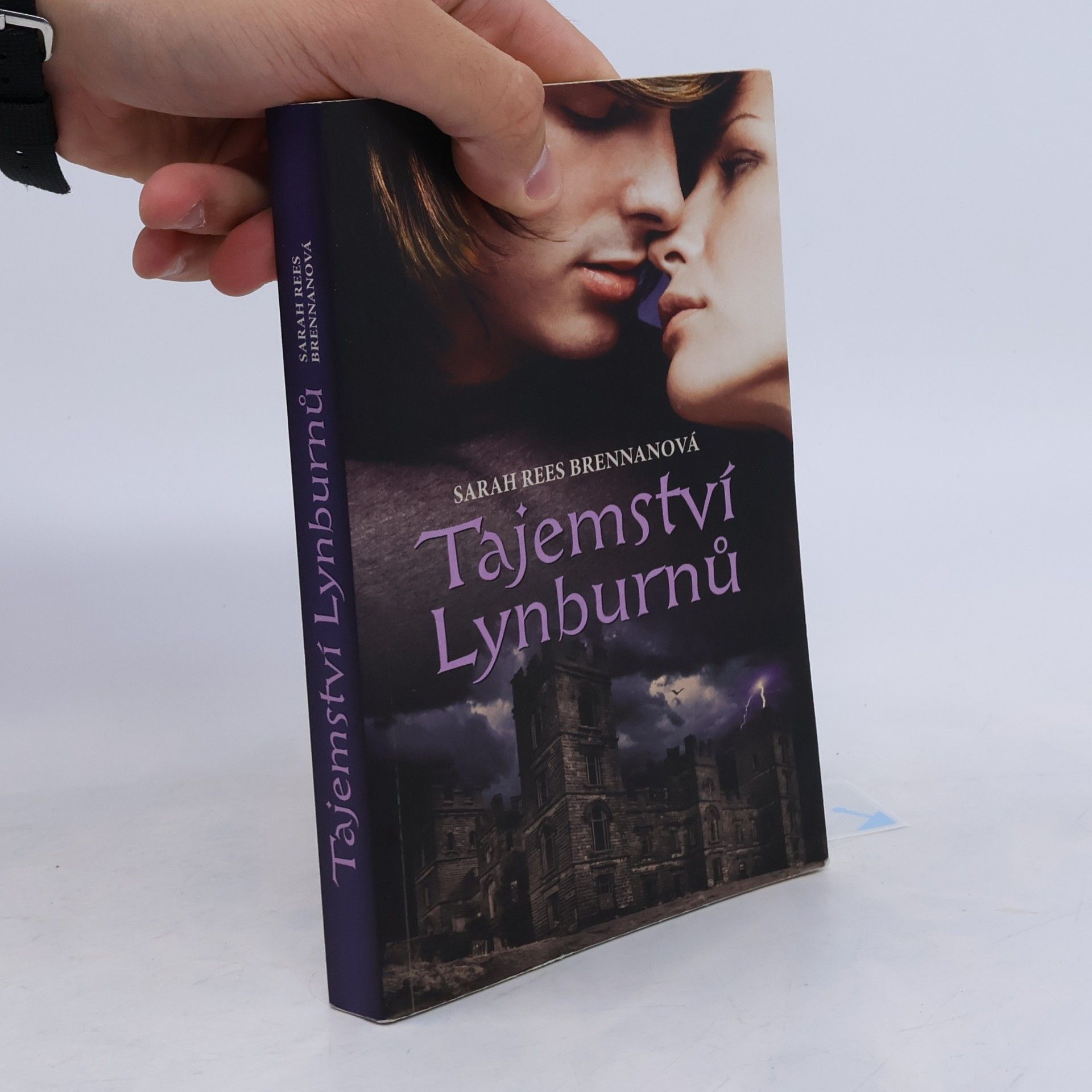 Sarah Rees Brennan Tajemství Lynburnů